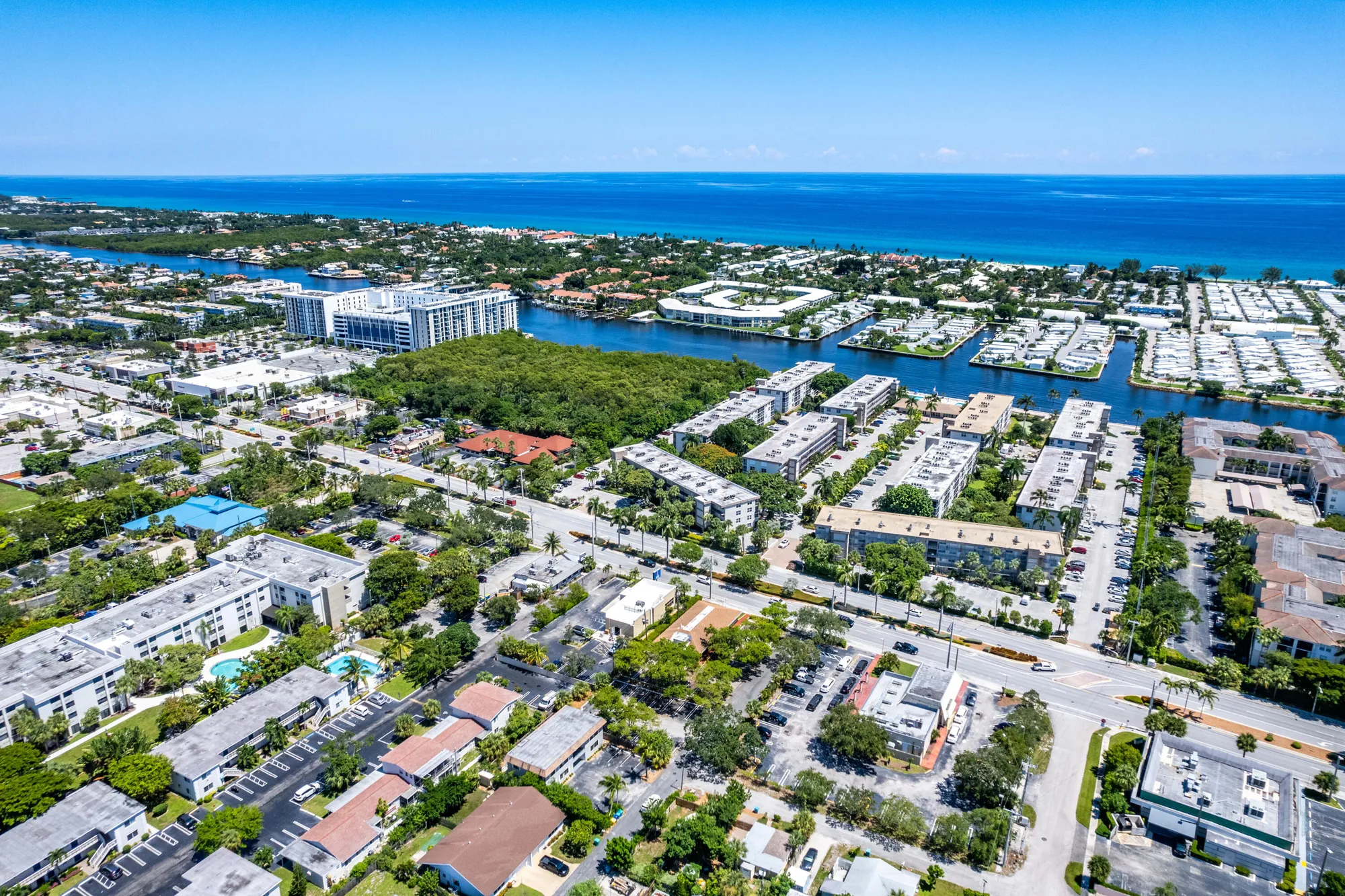 Property Slideshow image 28 of 33 | 2000 s federal hwy 107, Boynton Beach, FL, 33435