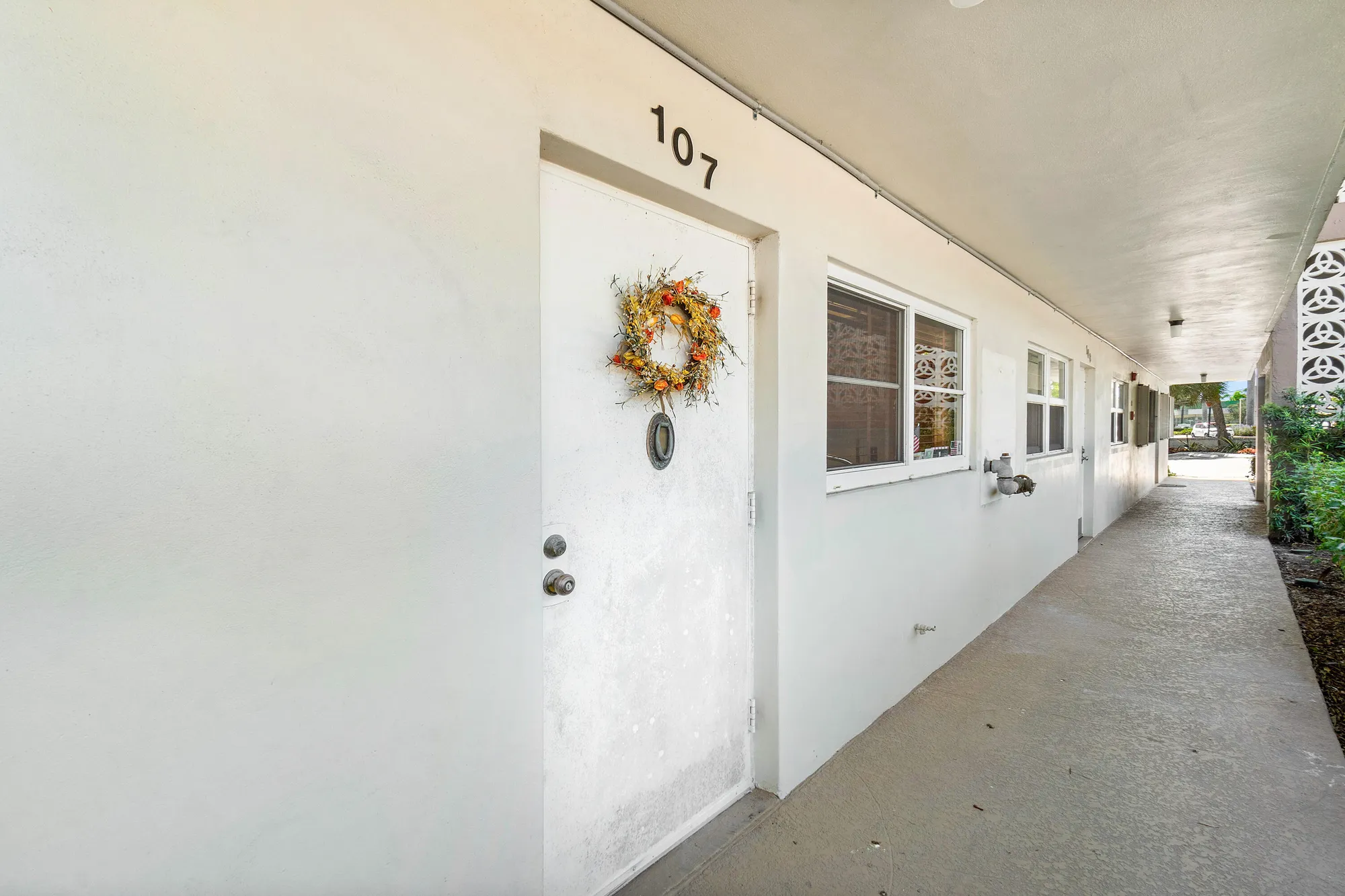 Property Slideshow image 2 of 33 | 2000 s federal hwy 107, Boynton Beach, FL, 33435