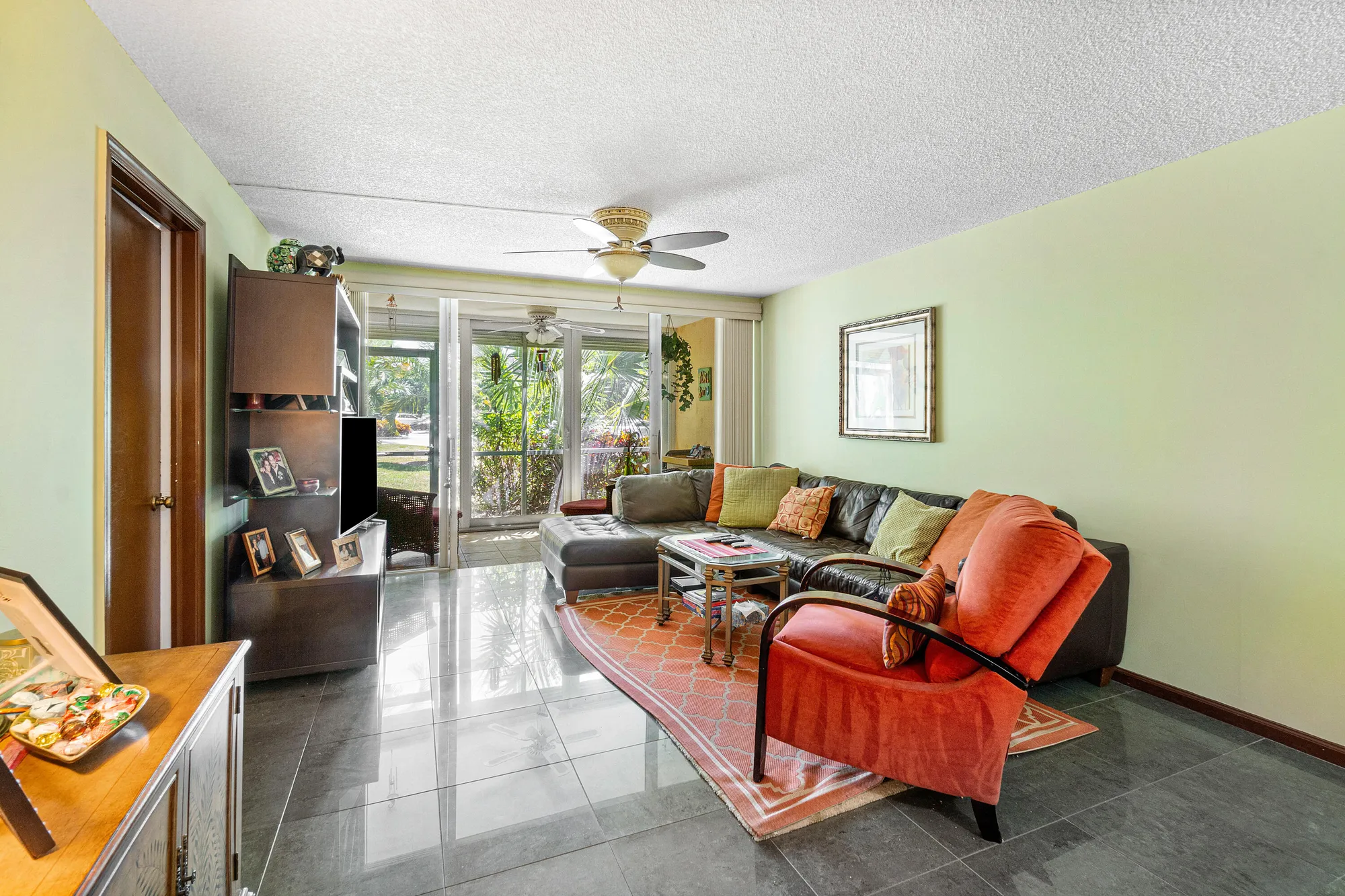 Property Slideshow image 8 of 33 | 2000 s federal hwy 107, Boynton Beach, FL, 33435
