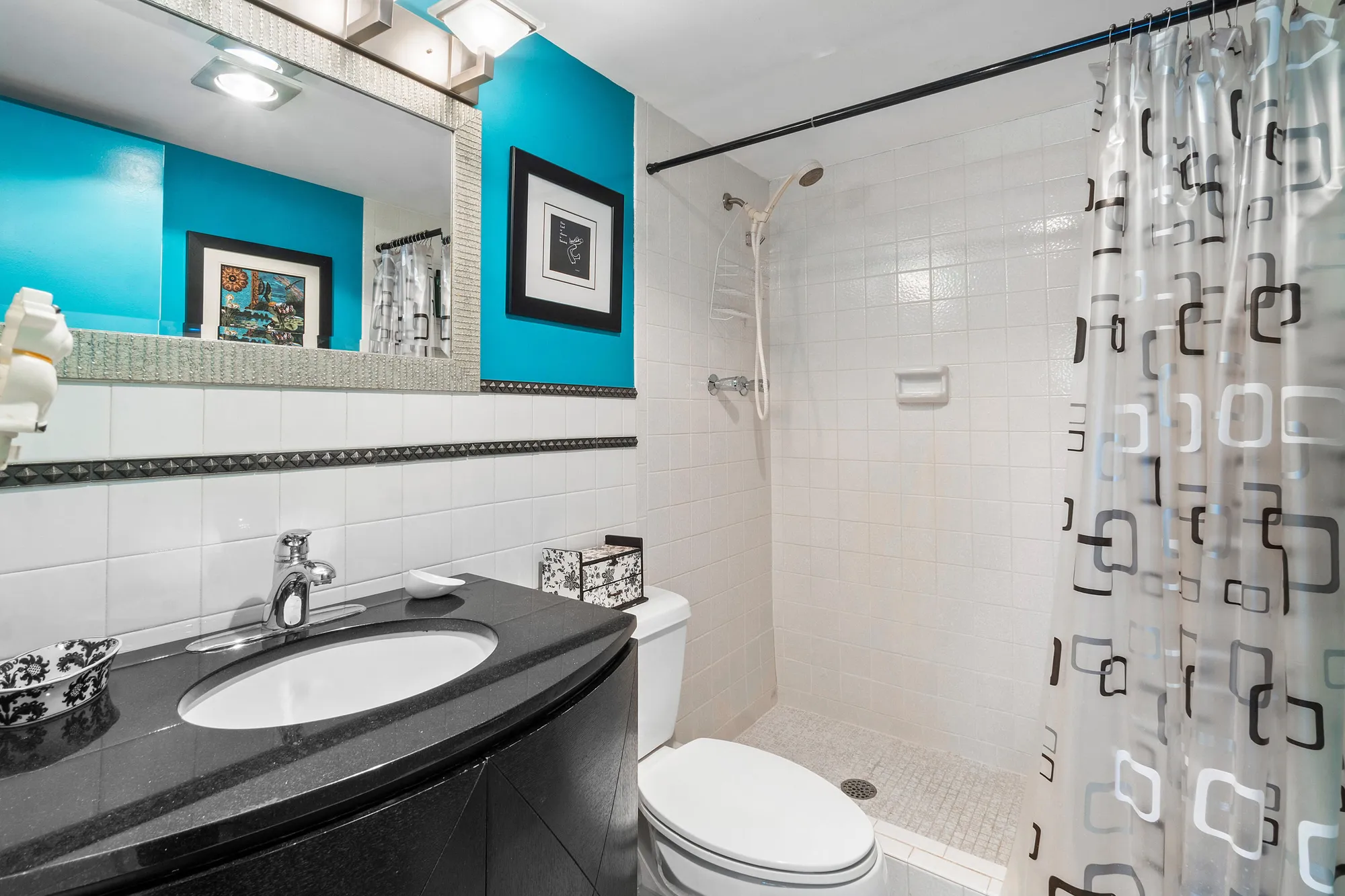 Property Slideshow image 15 of 33 | 2000 s federal hwy 107, Boynton Beach, FL, 33435