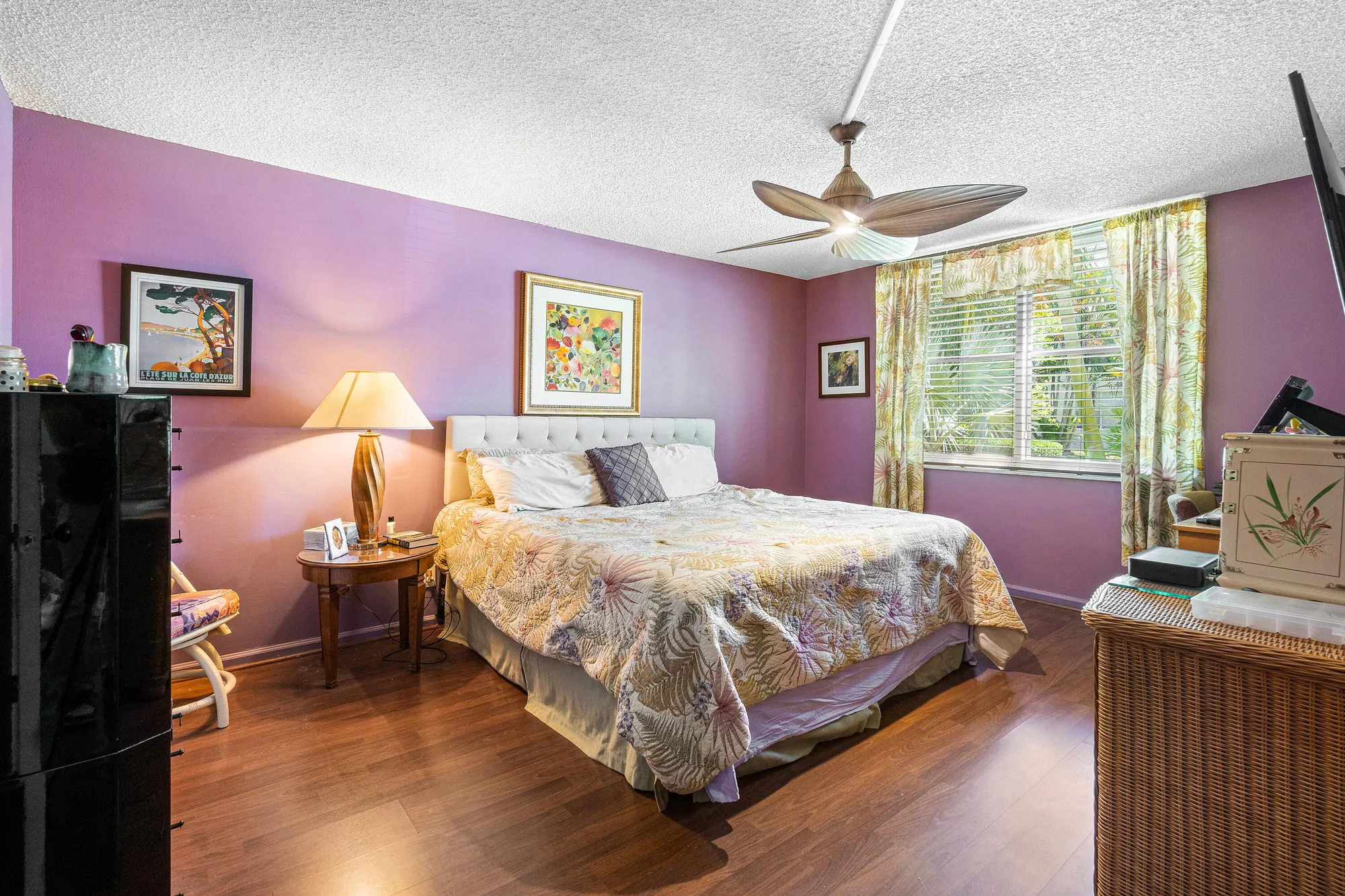 Property Slideshow image 16 of 33 | 2000 s federal hwy 107, Boynton Beach, FL, 33435