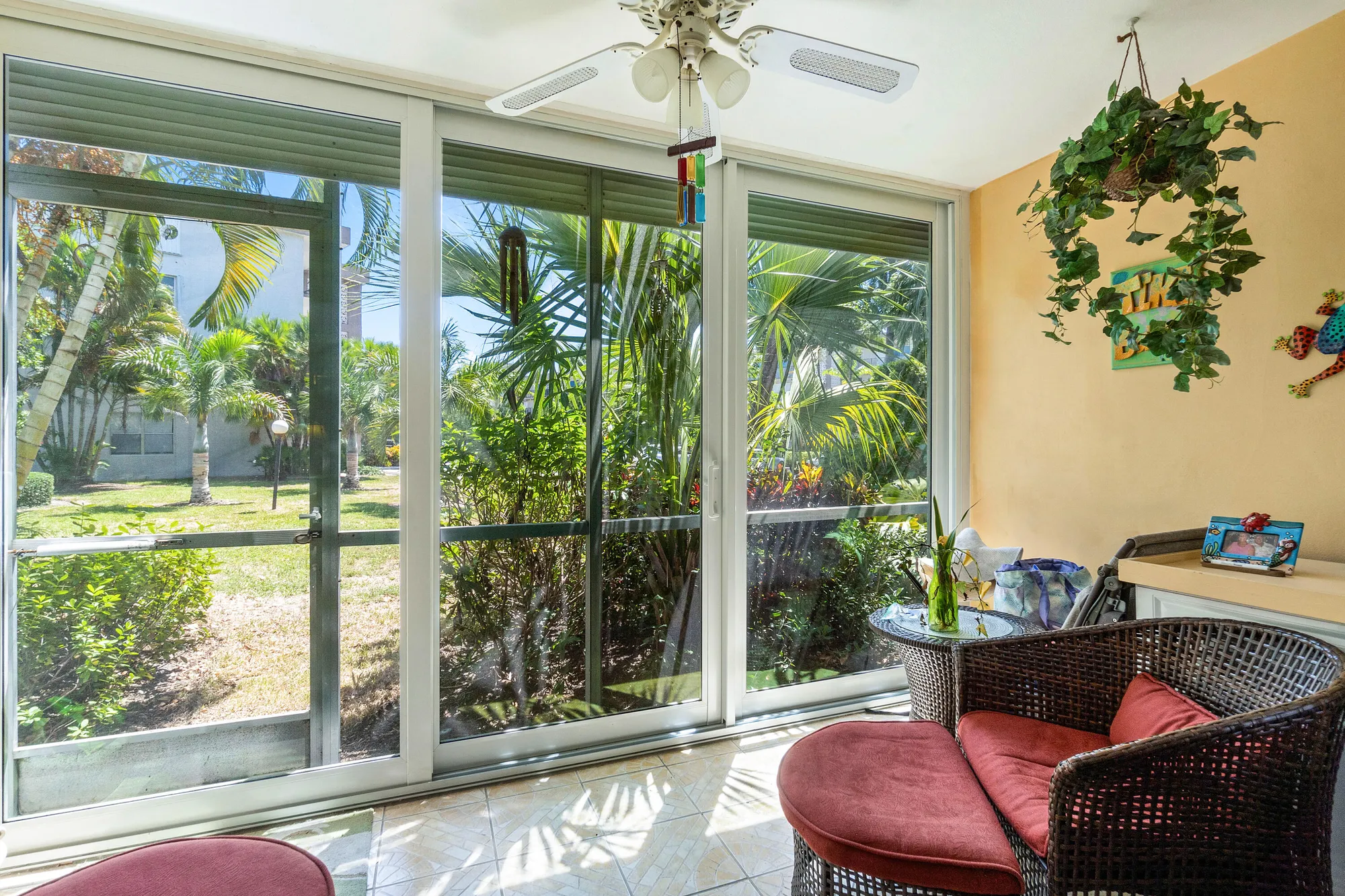 Property Slideshow image 20 of 33 | 2000 s federal hwy 107, Boynton Beach, FL, 33435