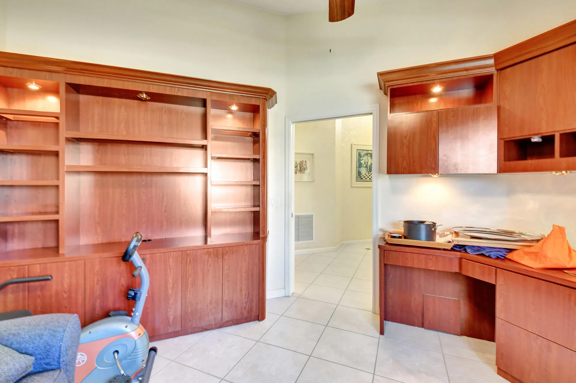 Property Slideshow image 20 of 58 | 5113 glenville dr, Boynton Beach, FL, 33437