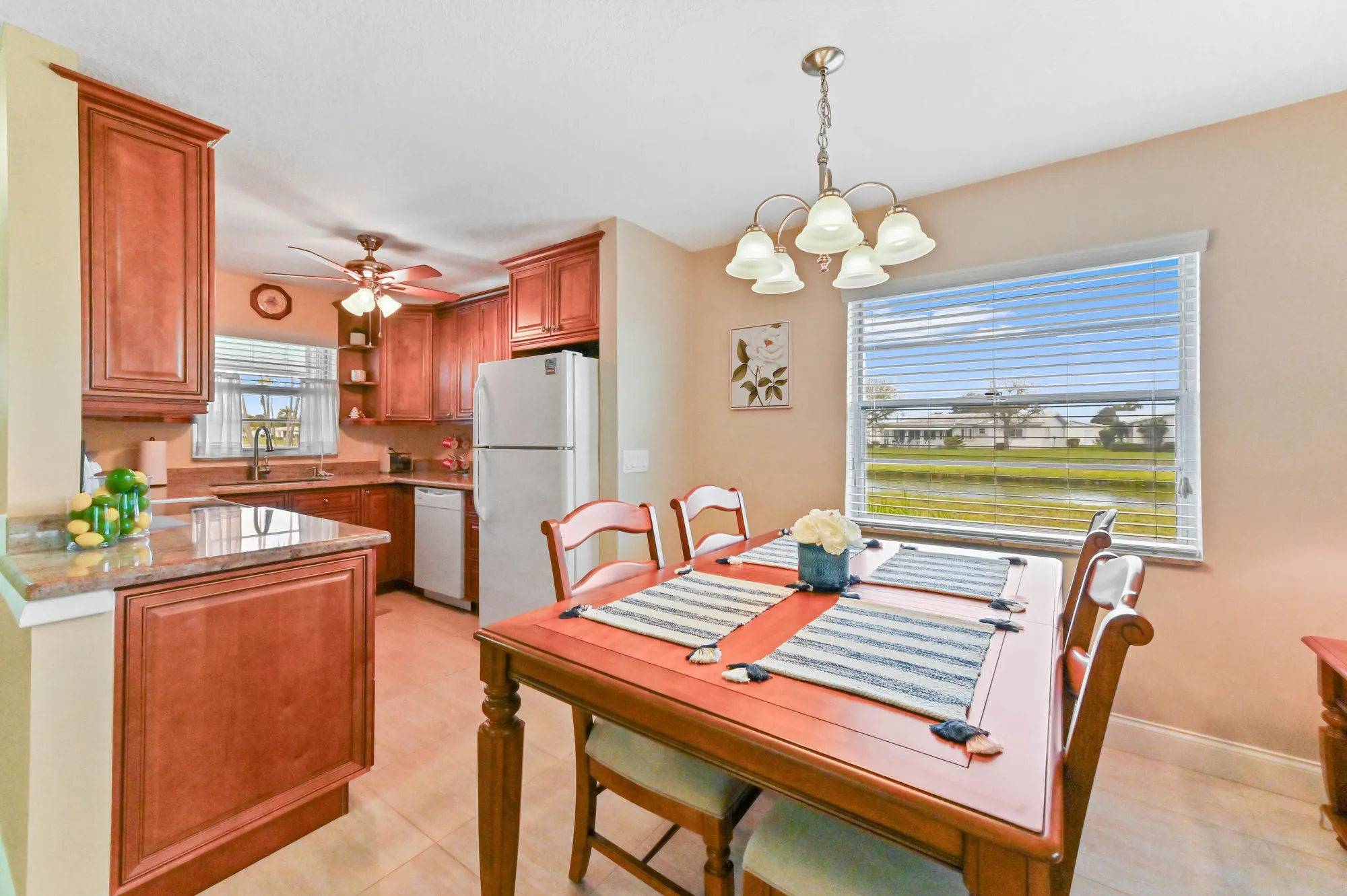 Property Slideshow image 6 of 27 | 200 leisure lake cir 106, Boynton Beach, FL, 33426