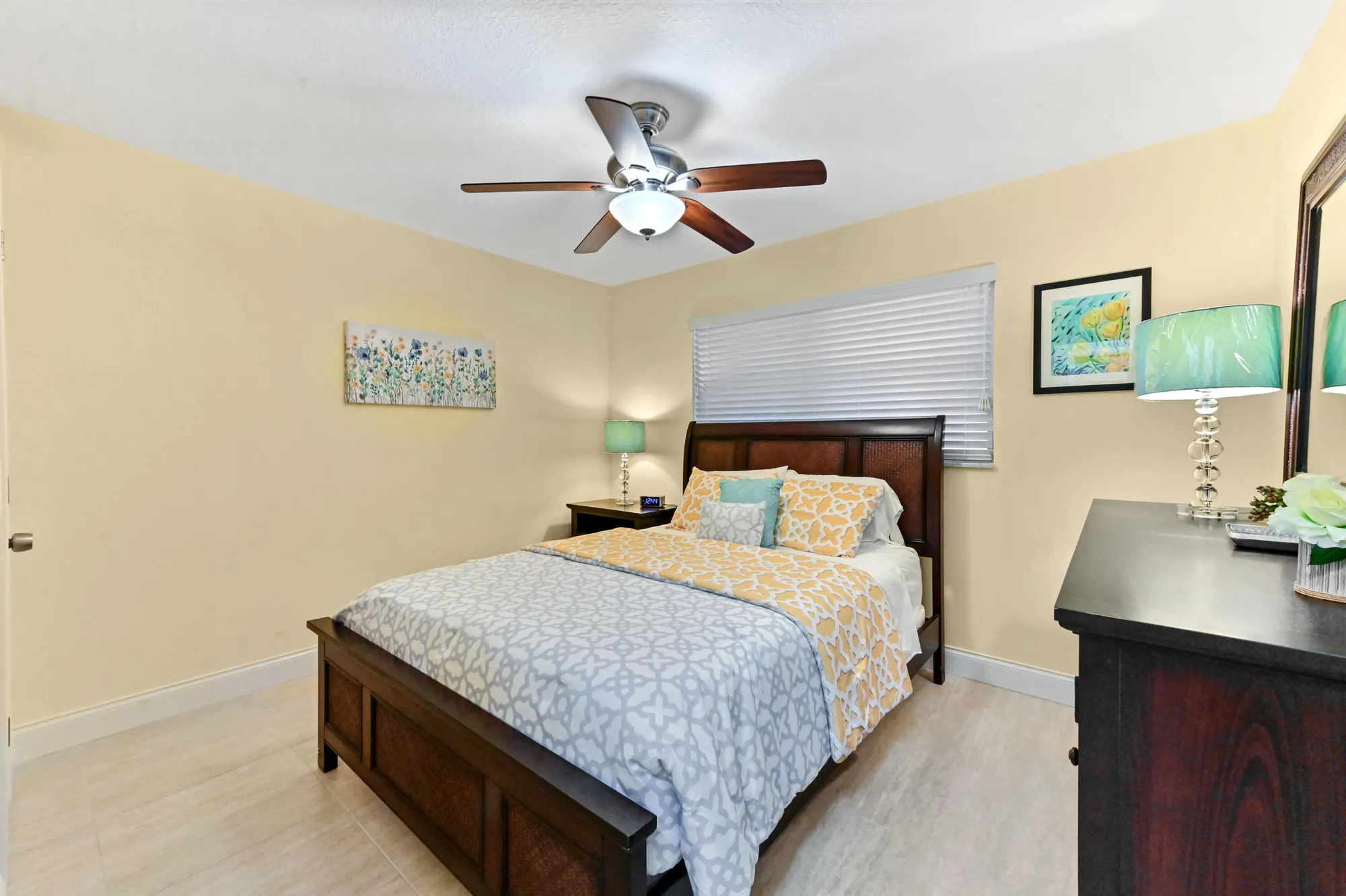 Property Slideshow image 16 of 27 | 200 leisure lake cir 106, Boynton Beach, FL, 33426