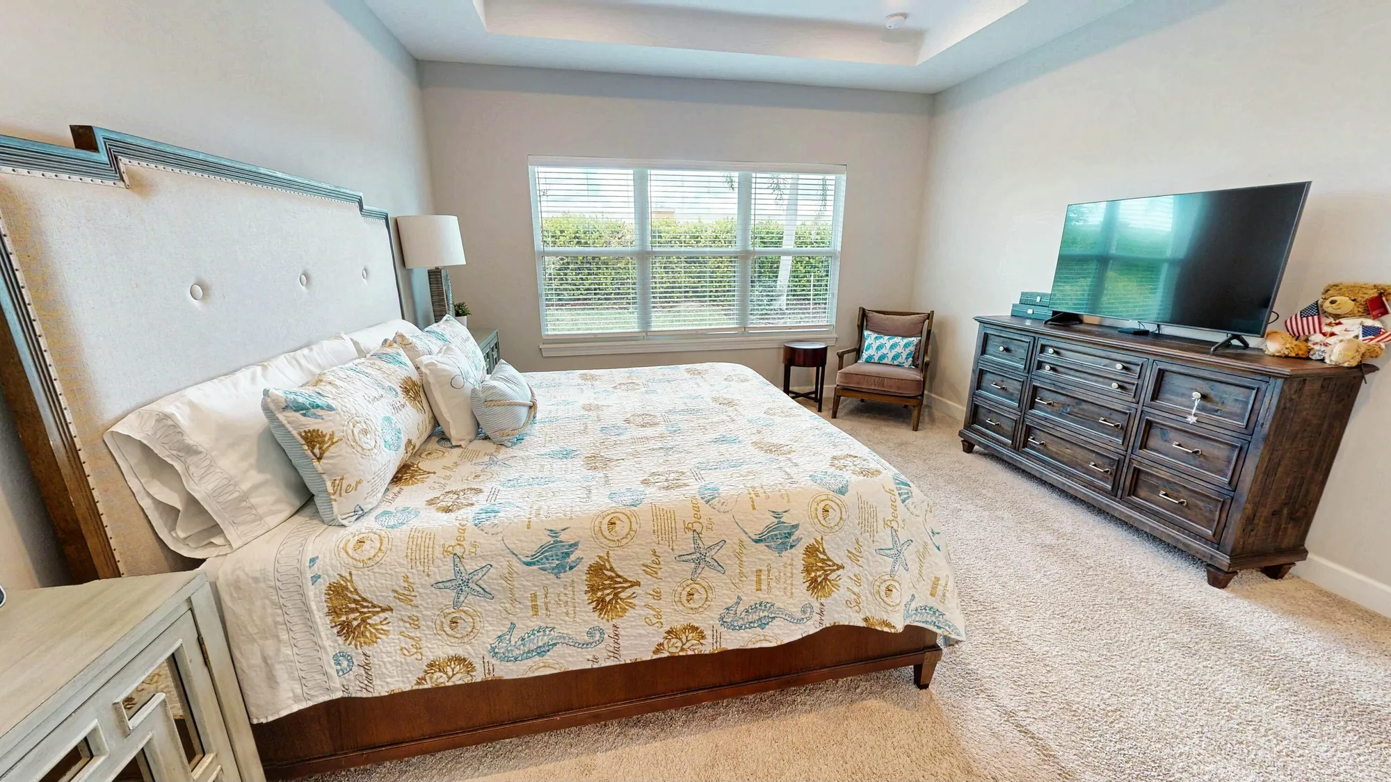 Property Slideshow image 16 of 57 | 9592 sw royal poinciana dr, Port Saint Lucie, FL, 34987