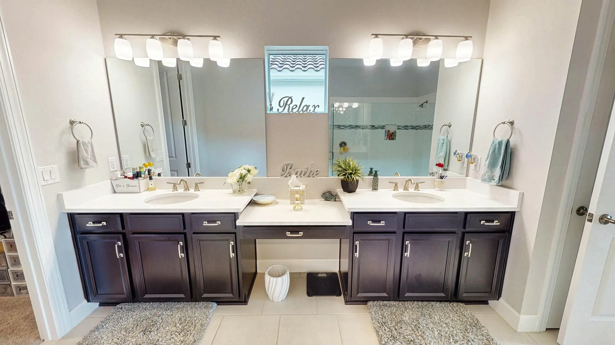 Property Slideshow image 18 of 57 | 9592 sw royal poinciana dr, Port Saint Lucie, FL, 34987