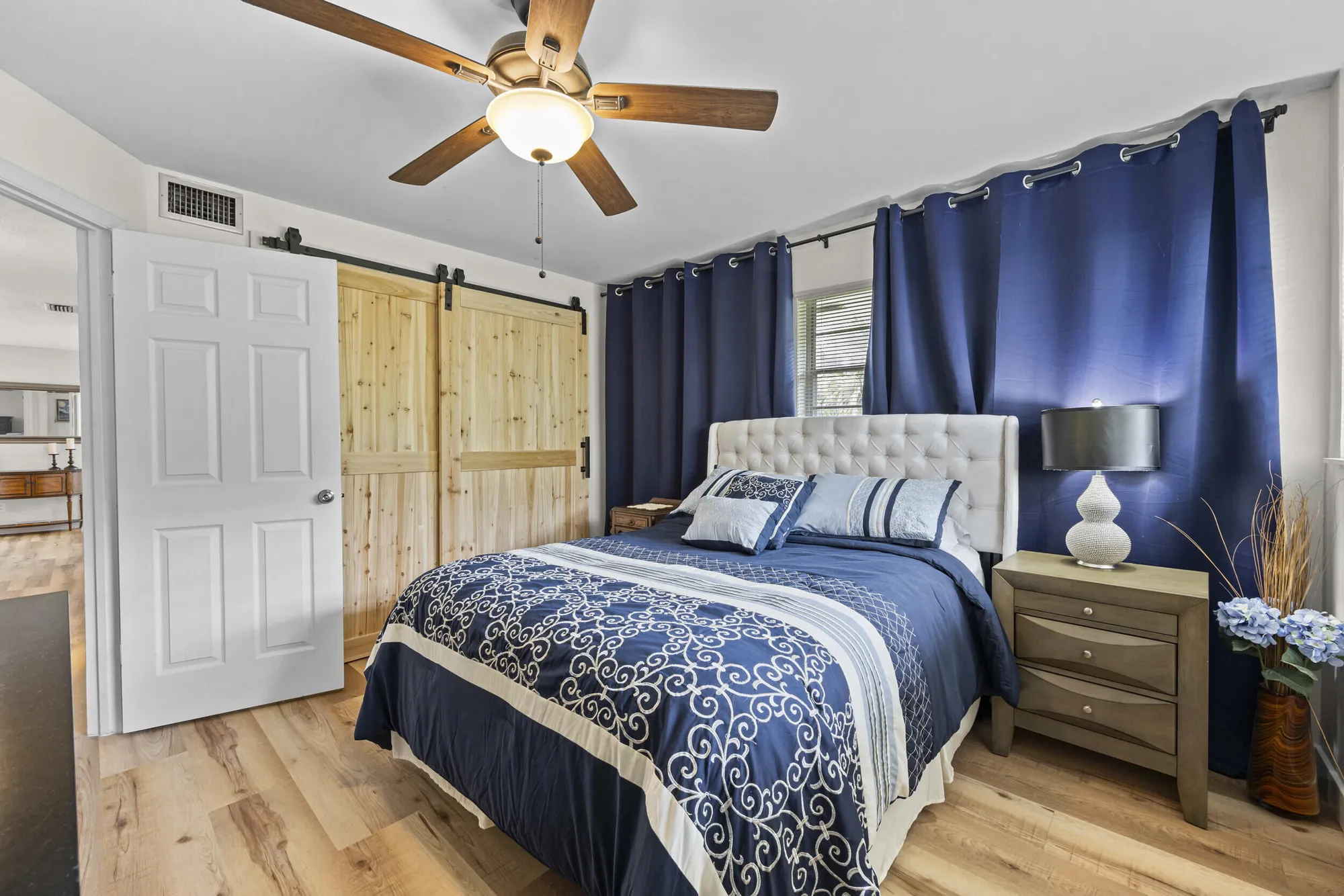 Property Slideshow image 18 of 37 | 2929 se ocean blvd 105-10, Stuart, FL, 34996