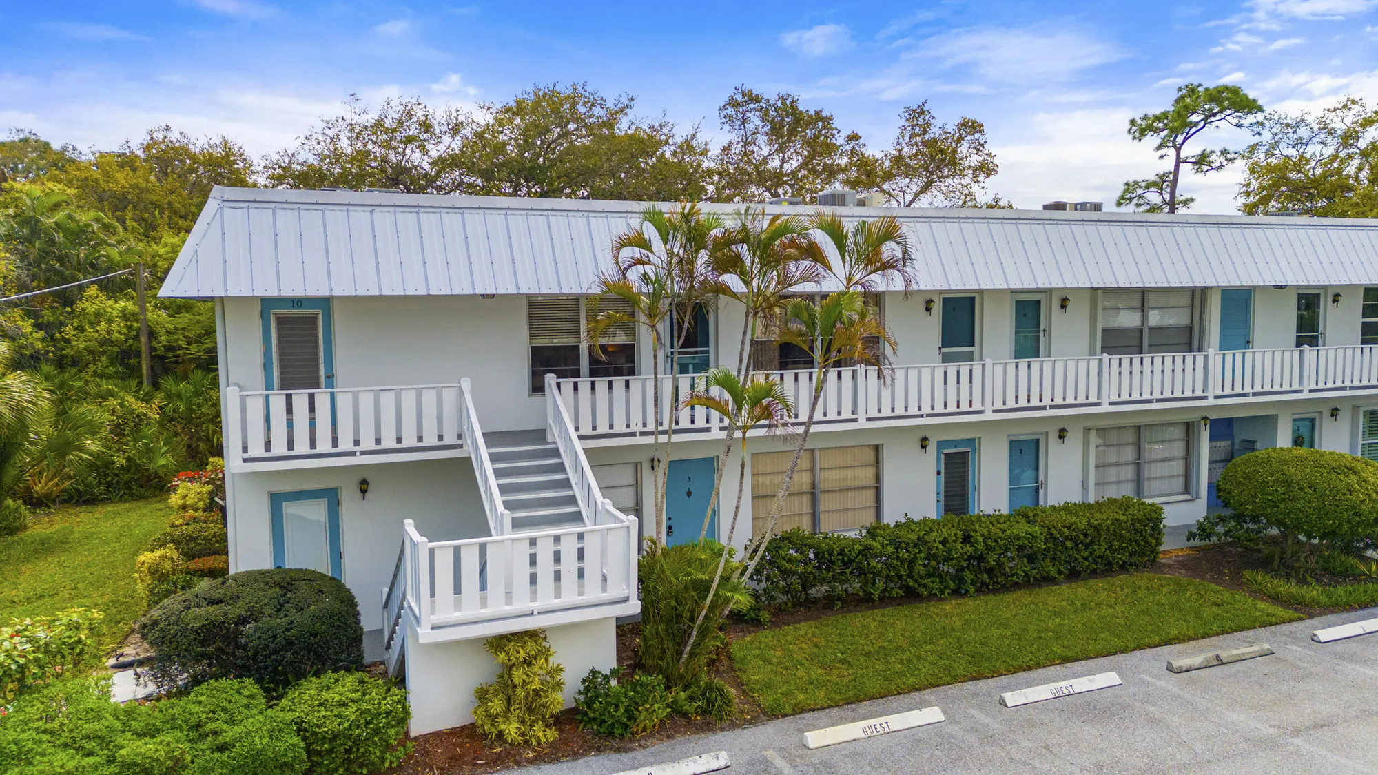 Property Slideshow image 29 of 37 | 2929 se ocean blvd 105-10, Stuart, FL, 34996
