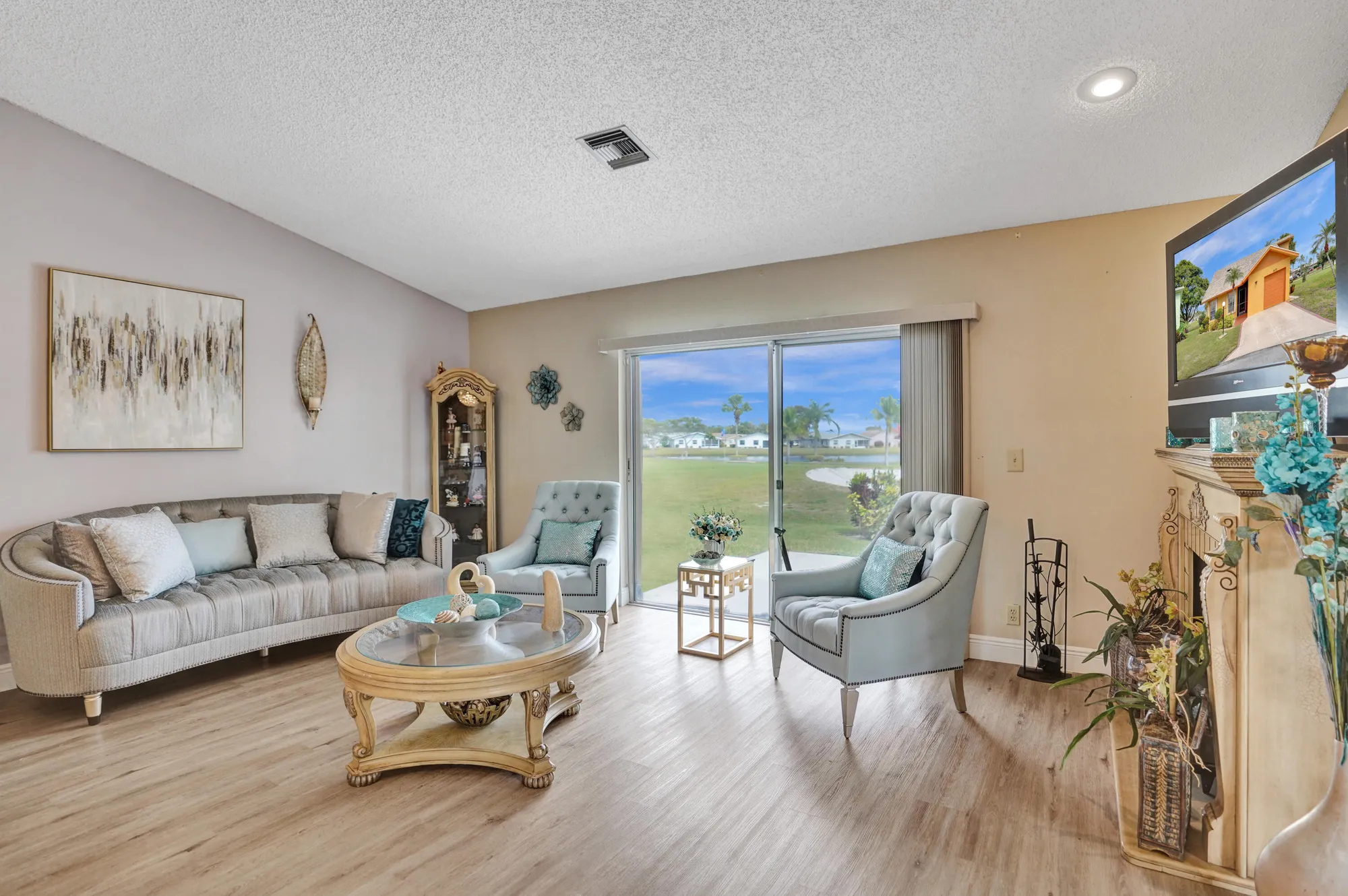 Property Slideshow image 9 of 47 | 3570 amalfi dr, West Palm Beach, FL, 33417