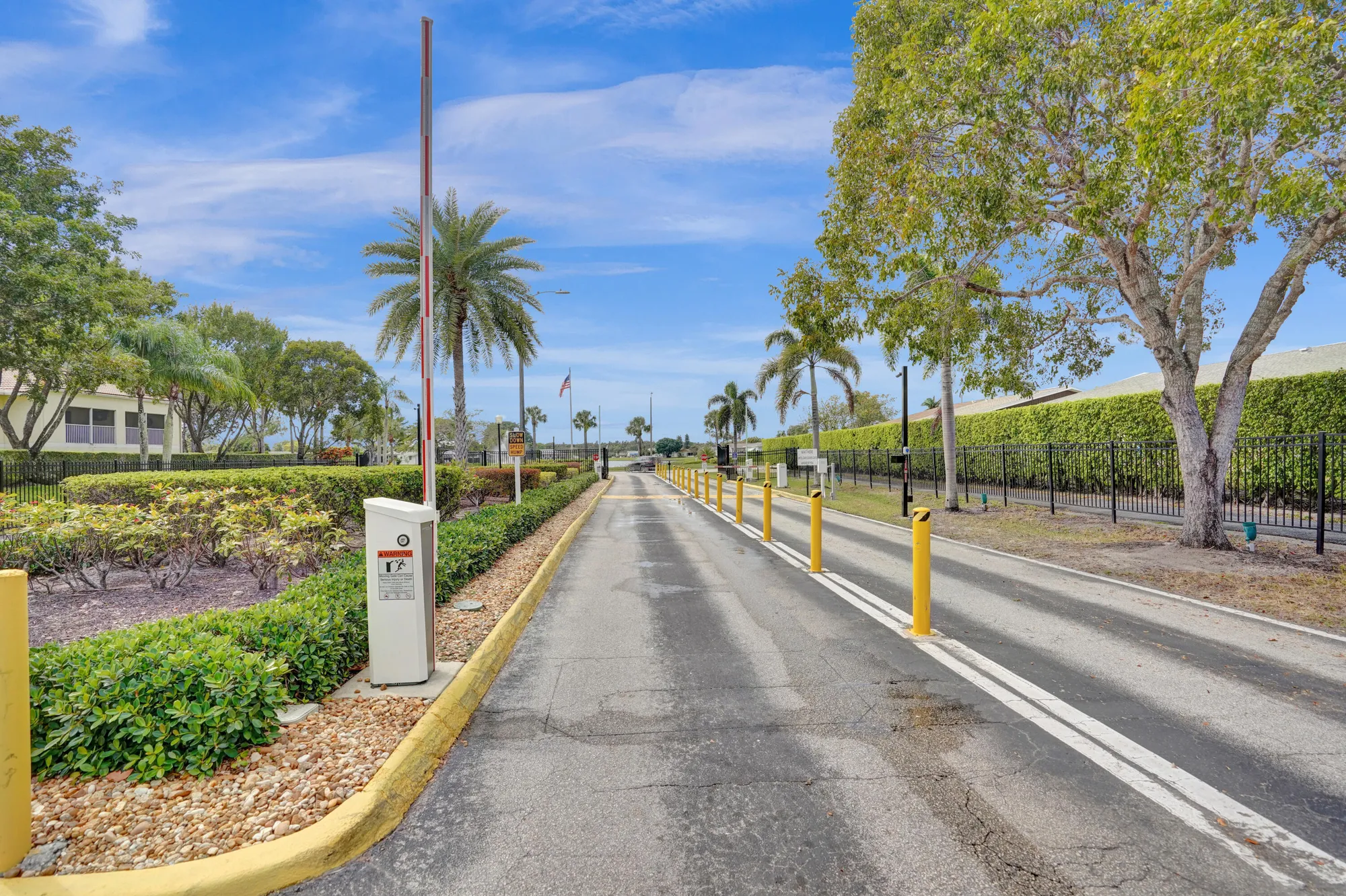 Property Slideshow image 32 of 47 | 3570 amalfi dr, West Palm Beach, FL, 33417