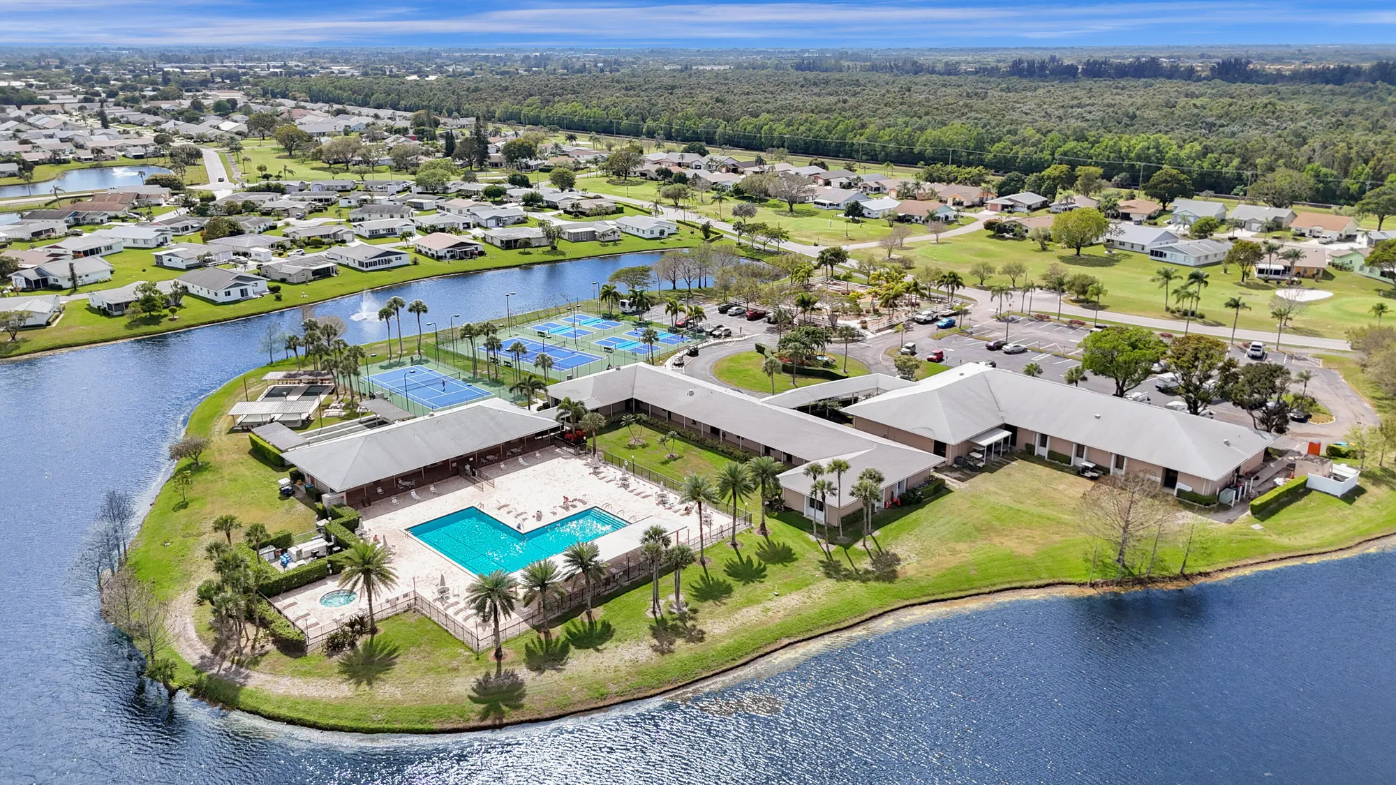 Property Slideshow image 35 of 47 | 3570 amalfi dr, West Palm Beach, FL, 33417