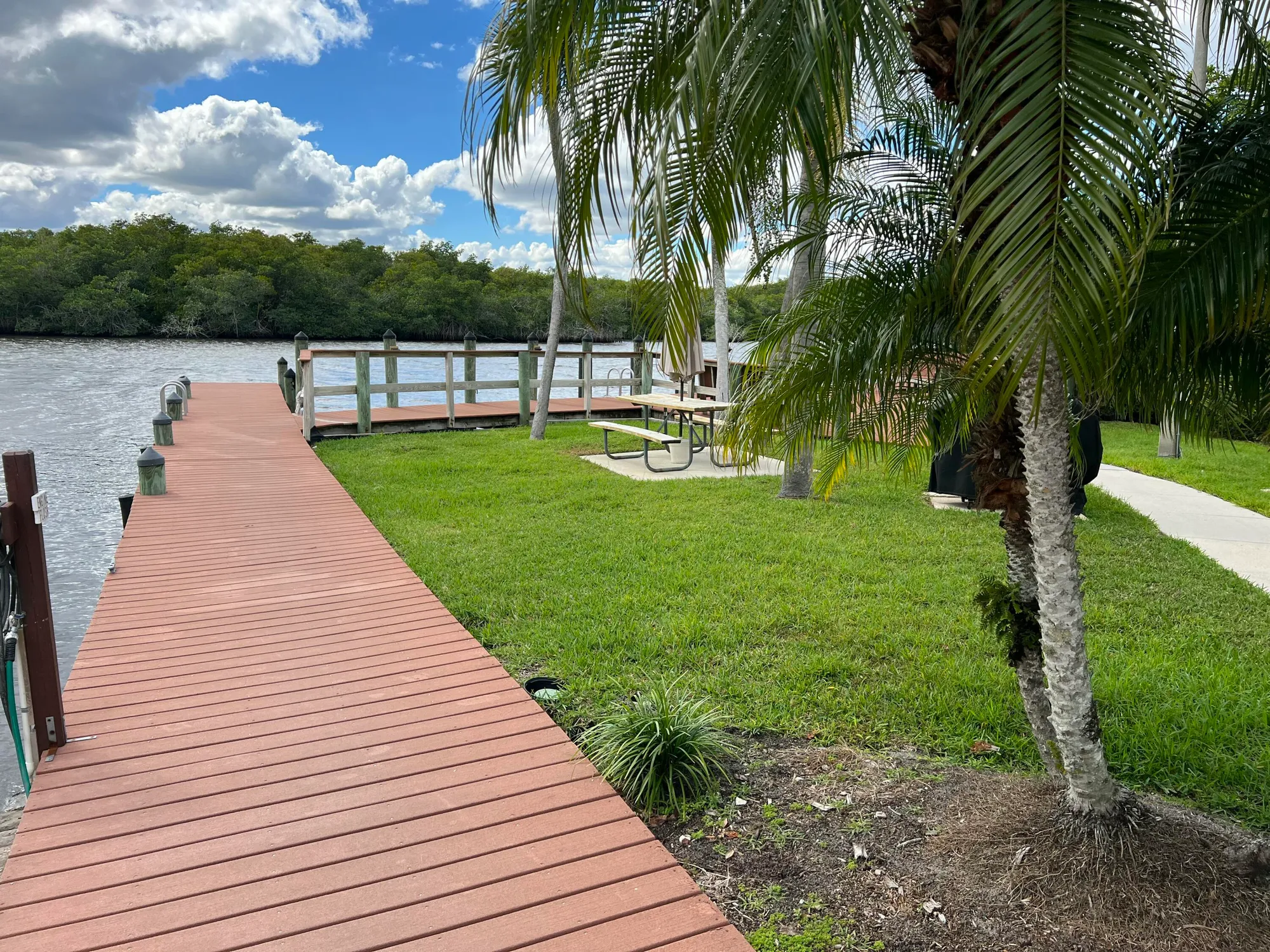 Property Slideshow image 38 of 54 | 151 sw south river dr 203, Stuart, FL, 34997