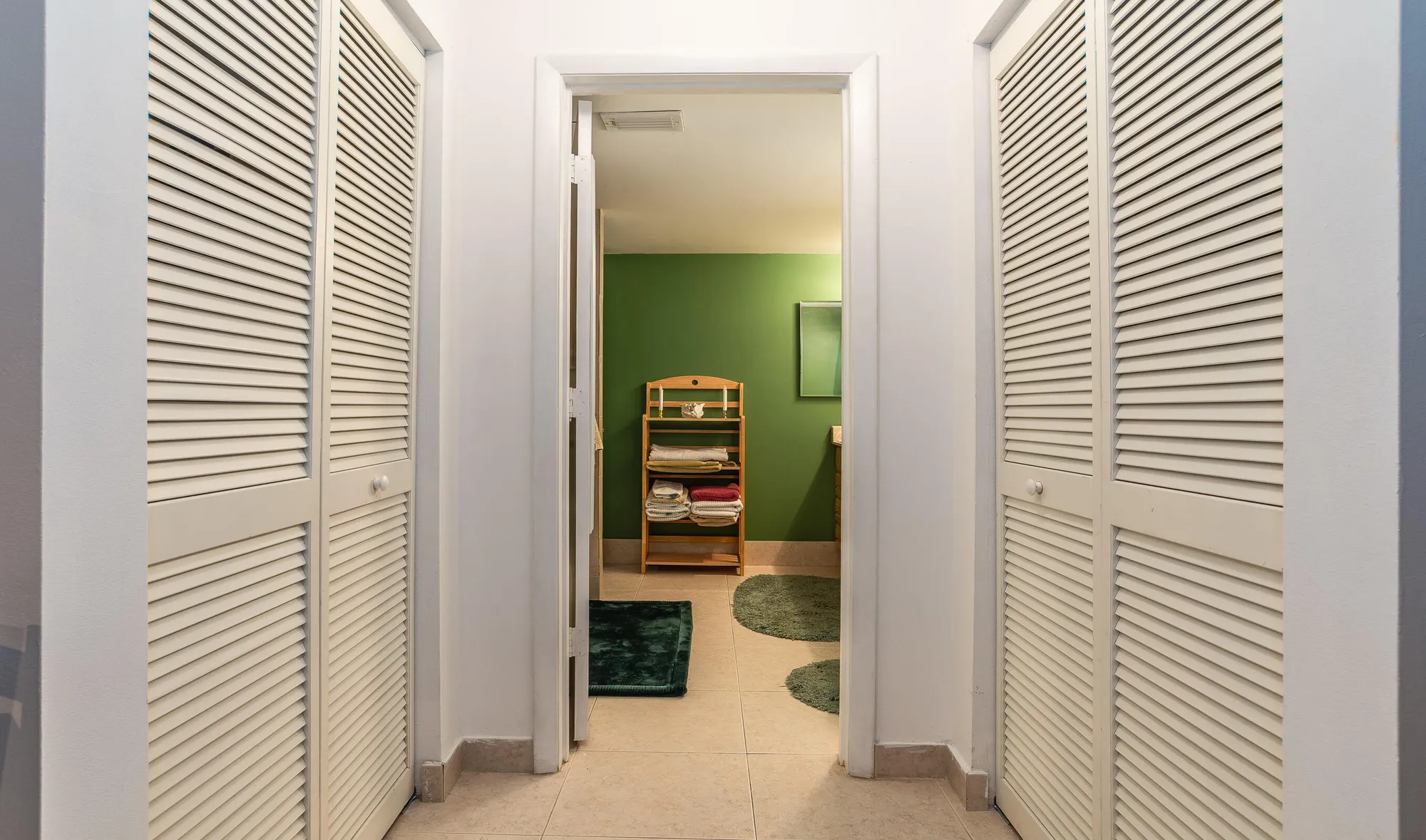 Property Slideshow image 24 of 33 | 7076 pine manor dr, Lake Worth, FL, 33467