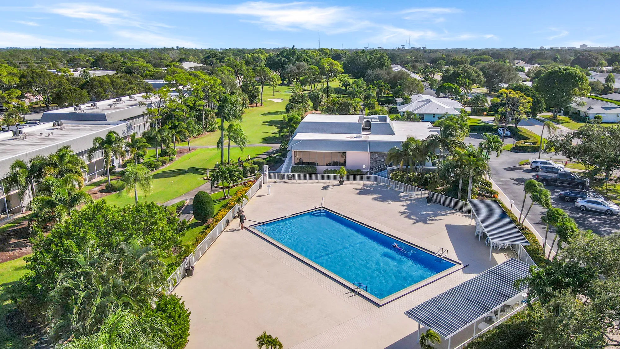 Property Slideshow image 15 of 18 | 18081 se country club dr apt 259, Tequesta, FL, 33469