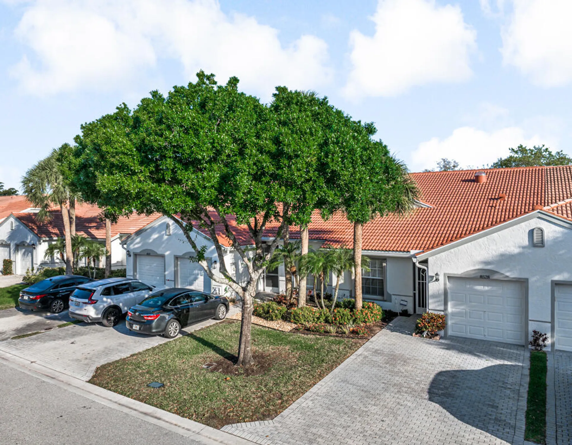 Property Slideshow image 34 of 79 | 8528 logia cir, Boynton Beach, FL, 33472