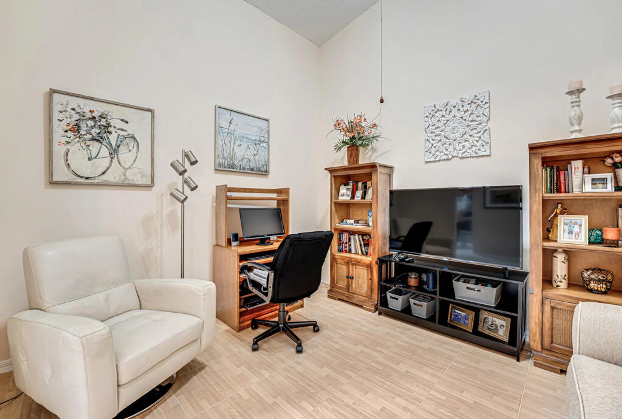 Property Slideshow image 29 of 79 | 8528 logia cir, Boynton Beach, FL, 33472