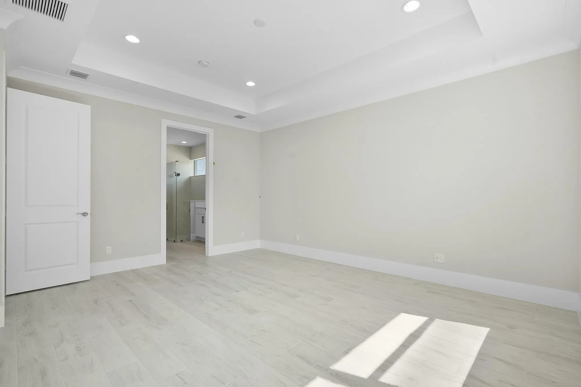 Property Slideshow image 32 of 42 | 2151 falls cir, Vero Beach, FL, 32967