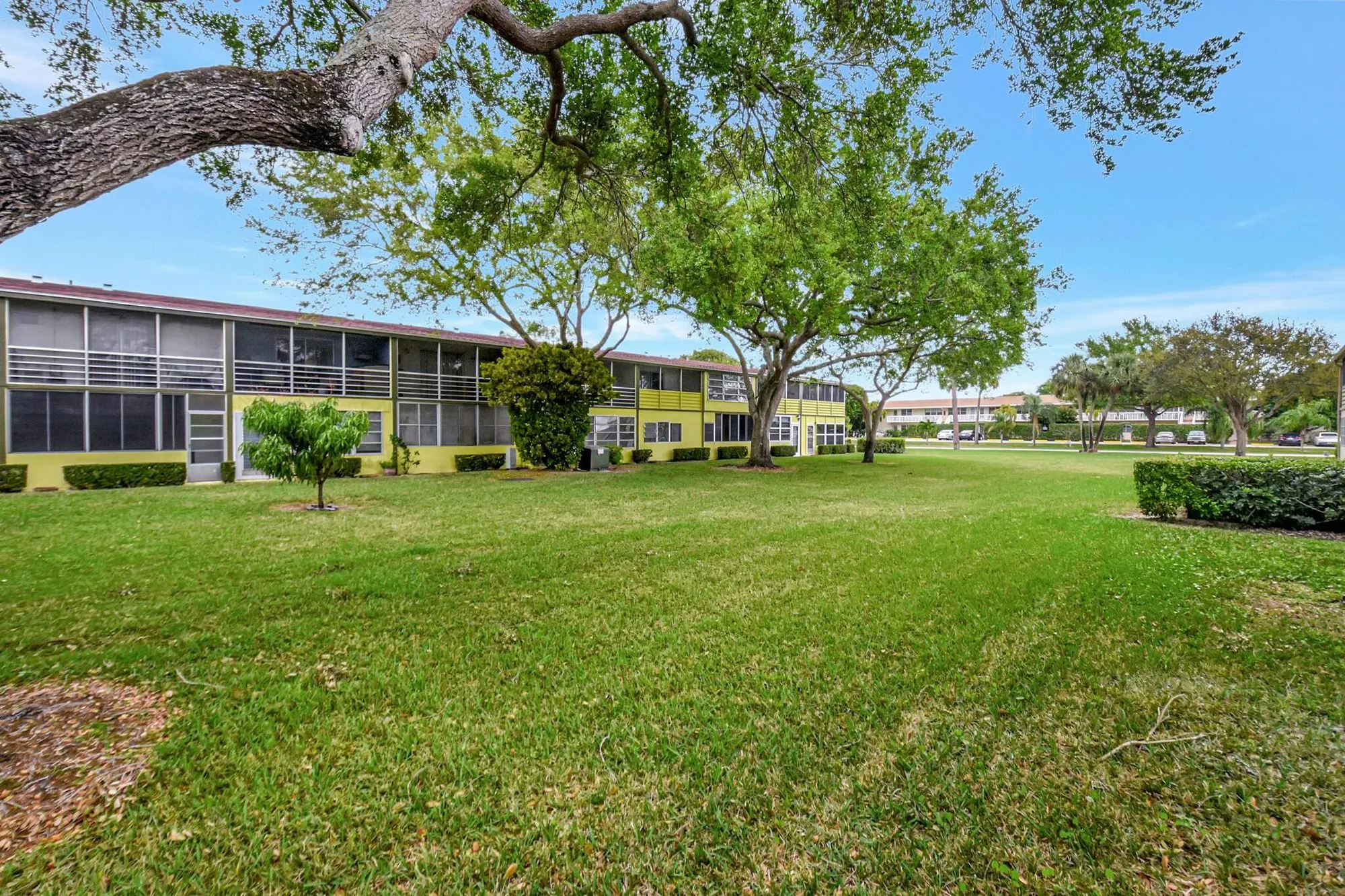 Property Slideshow image 18 of 31 | 143 sussex h, West Palm Beach, FL, 33417