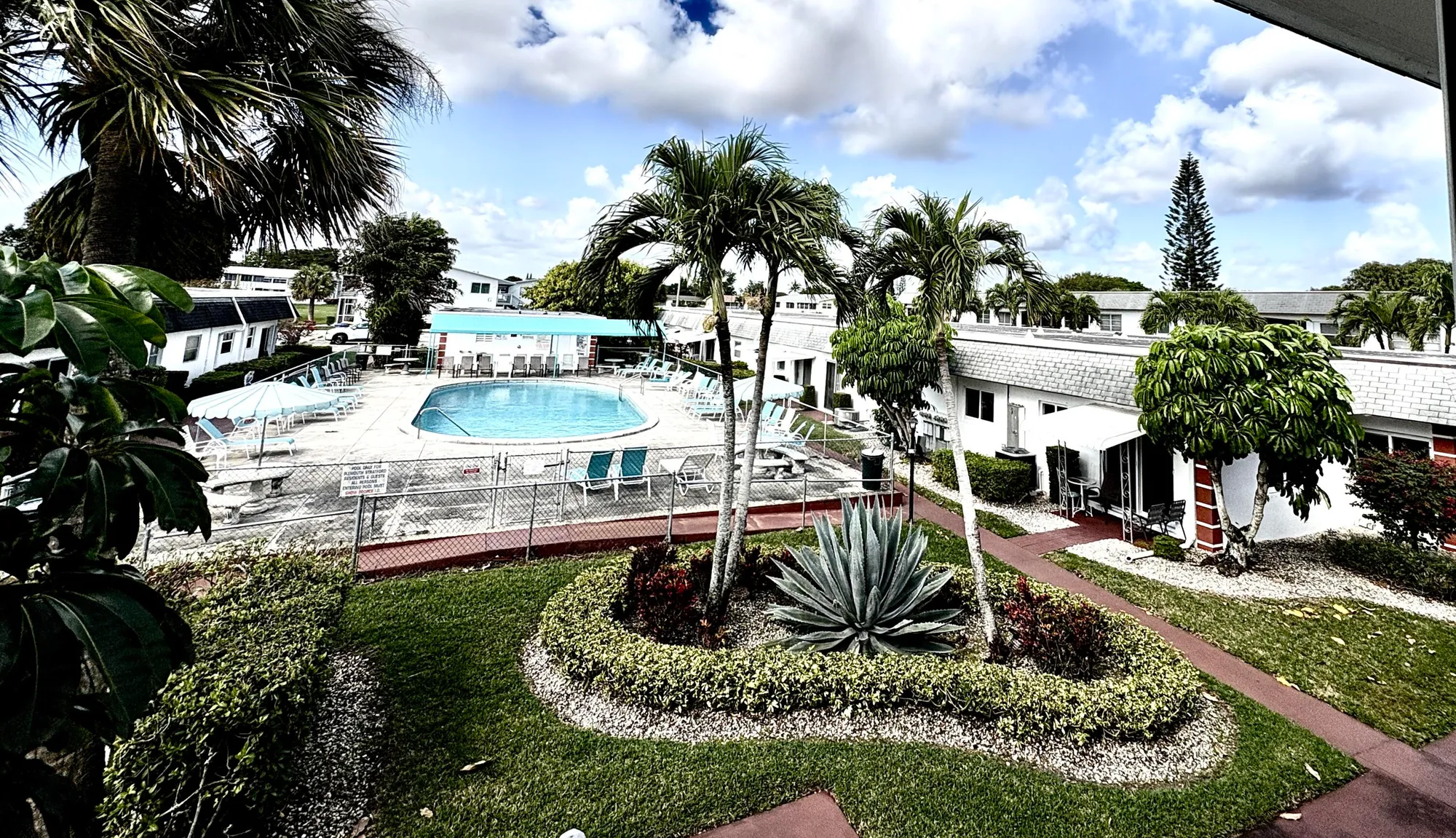 Property Slideshow image 9 of 25 | 30 plymouth c, West Palm Beach, FL, 33417