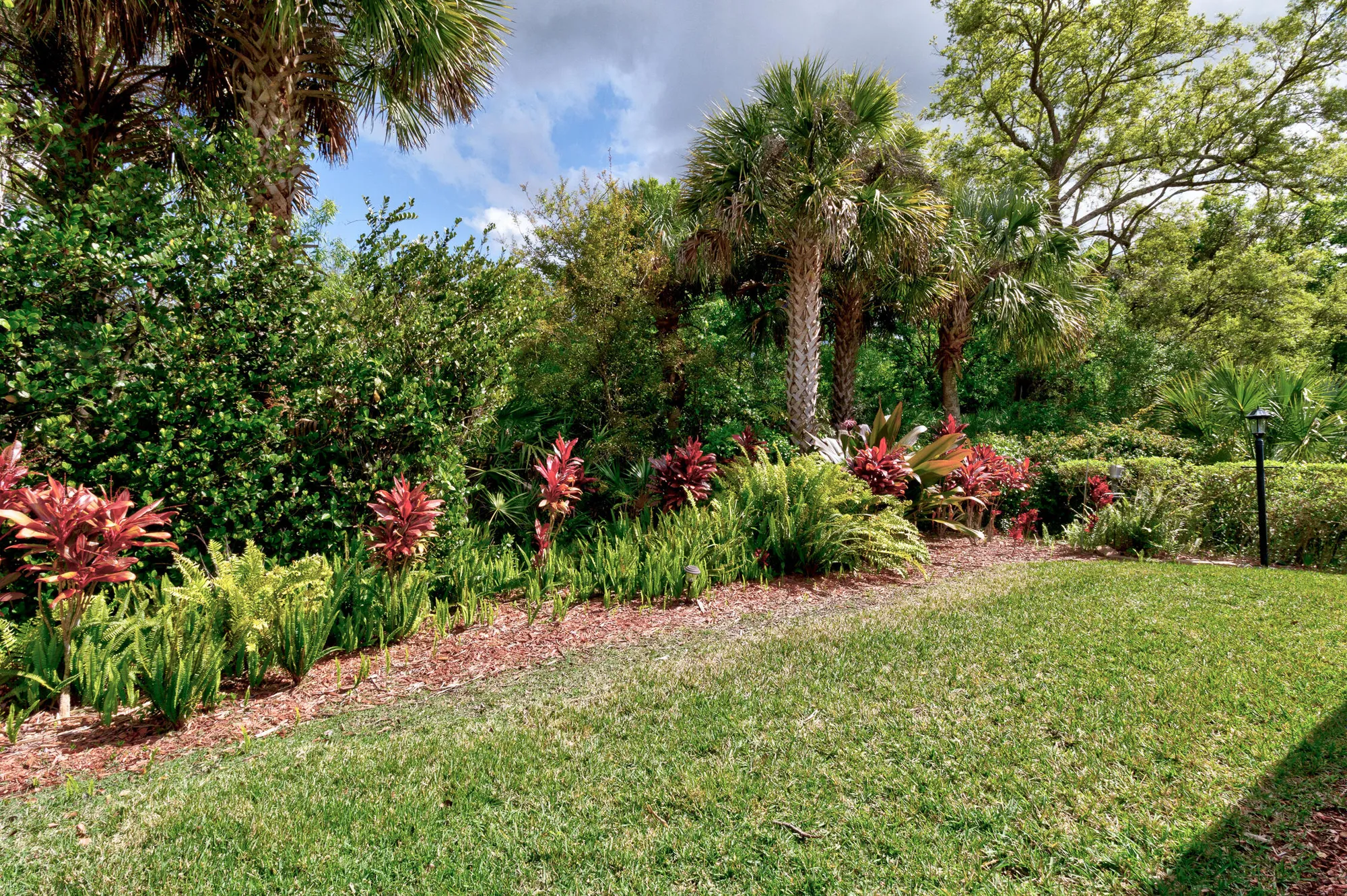 Property Slideshow image 25 of 39 | 6180 dorchester way, Vero Beach, FL, 32966
