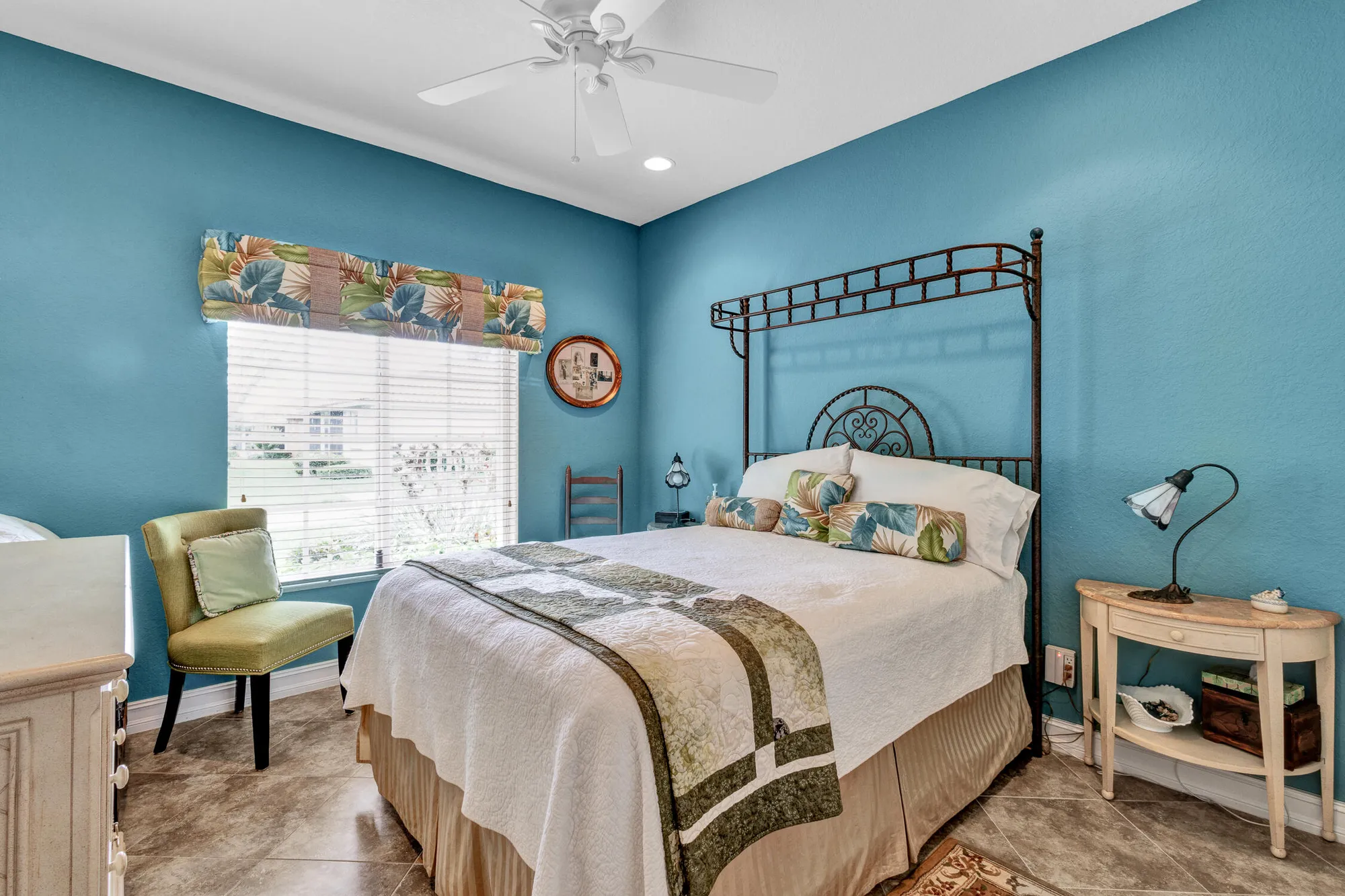Property Slideshow image 15 of 39 | 6180 dorchester way, Vero Beach, FL, 32966