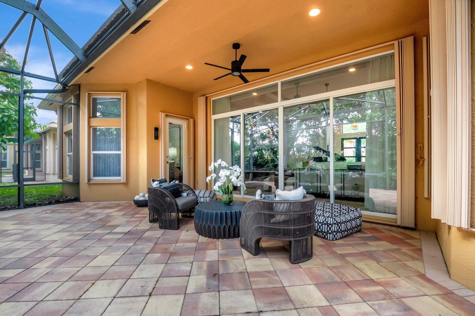 Property Slideshow image 38 of 85 | 7136 corning cir, Boynton Beach, FL, 33437