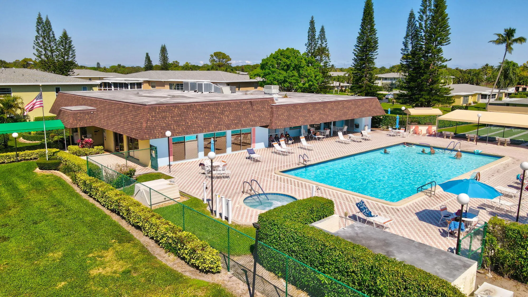 Property Slideshow image 3 of 39 | 1061 orange ter apt 204, Delray Beach, FL, 33445