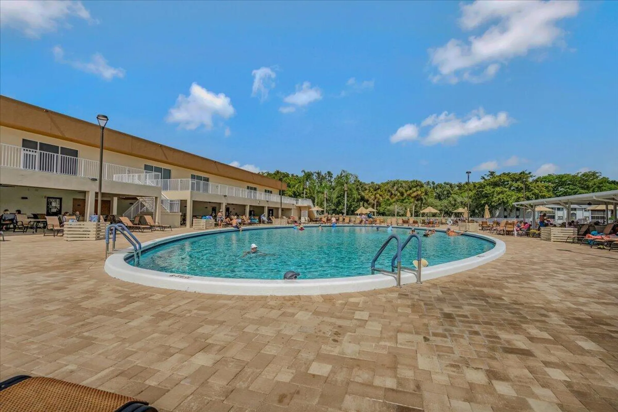 Property Slideshow image 32 of 33 | 15355 lakes of delray blvd 206, Delray Beach, FL, 33484