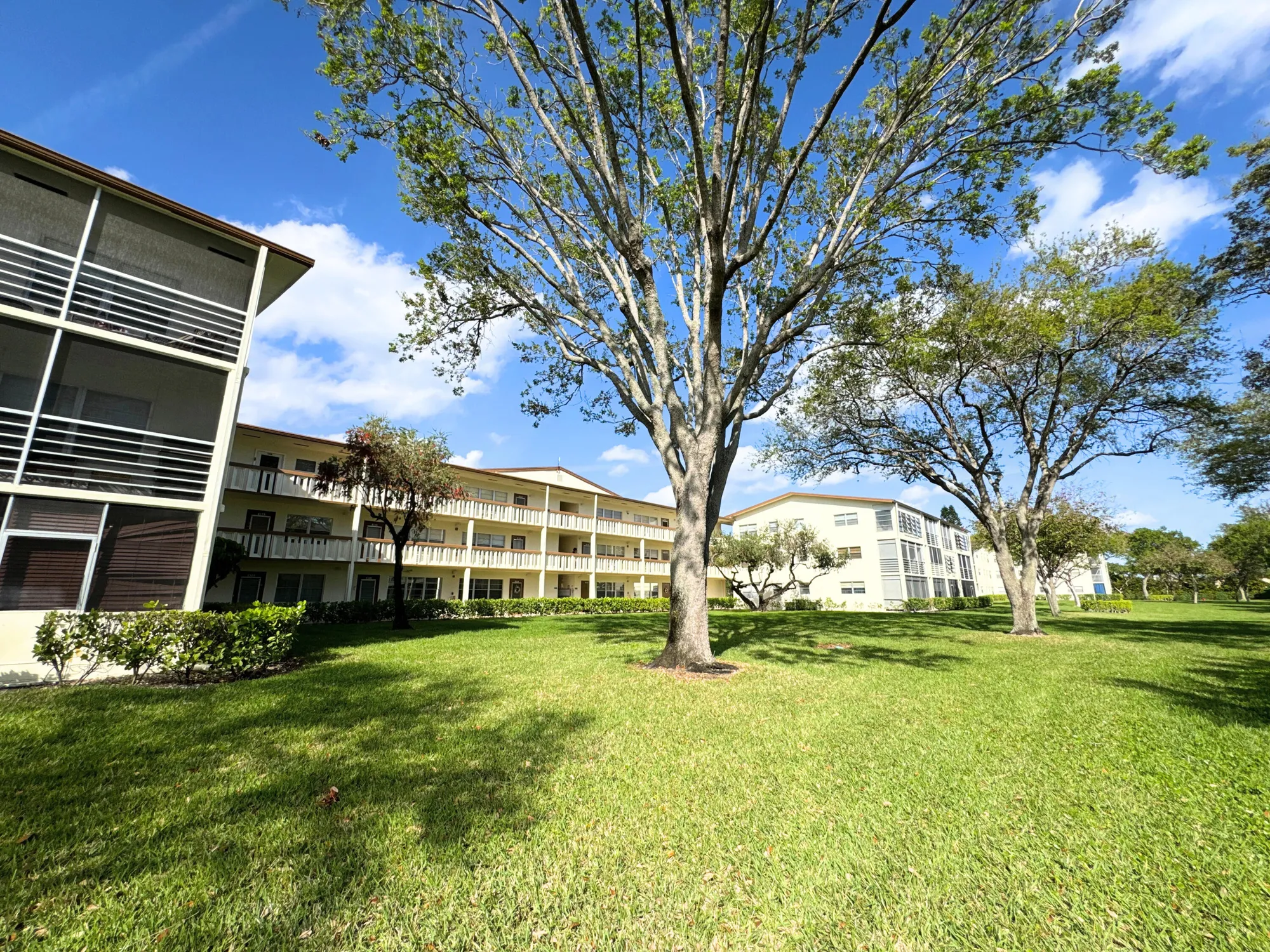 Property Slideshow image 33 of 49 | 484 mansfield l, Boca Raton, FL, 33434