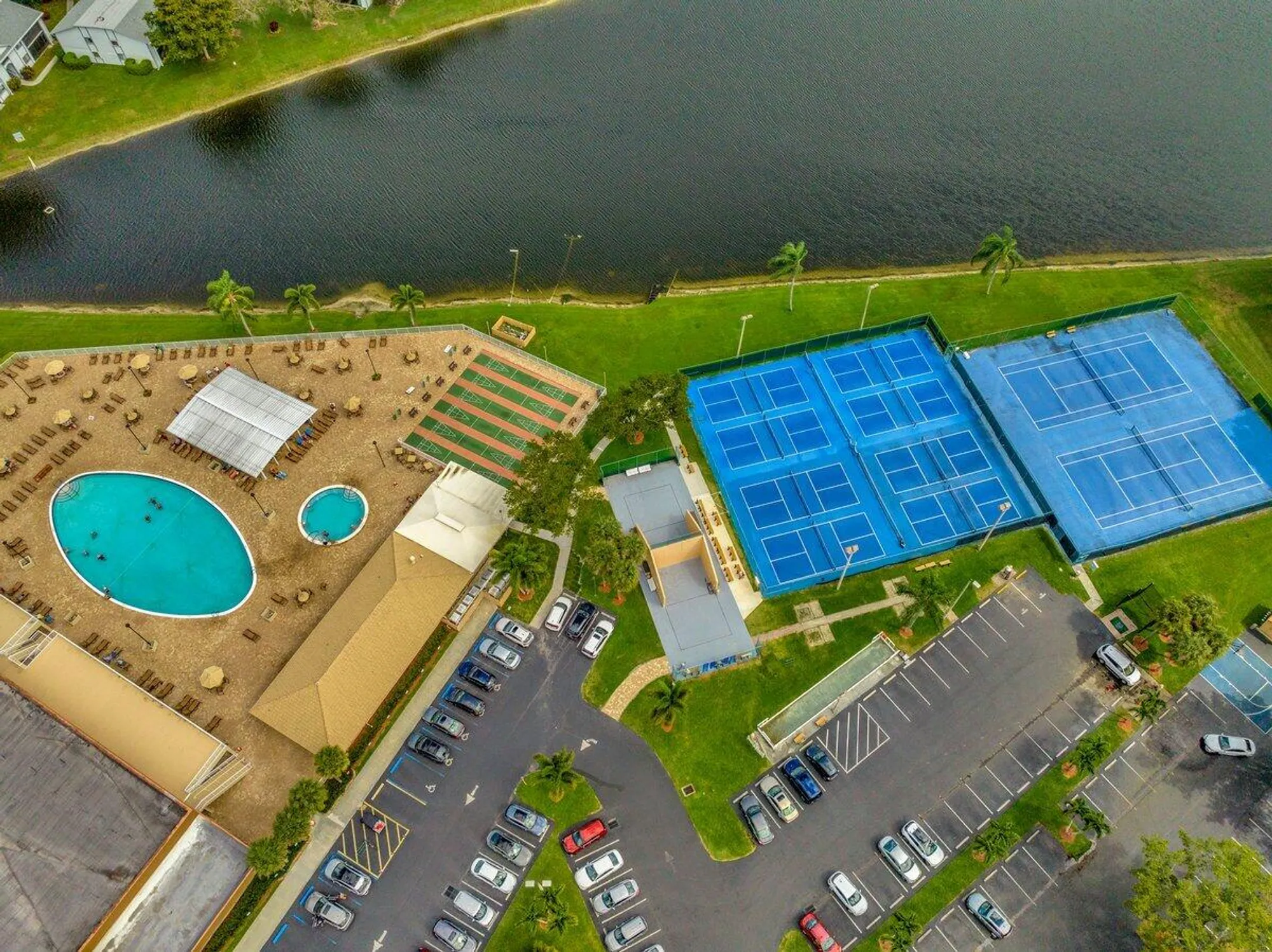 Property Slideshow image 26 of 33 | 15355 lakes of delray blvd 206, Delray Beach, FL, 33484