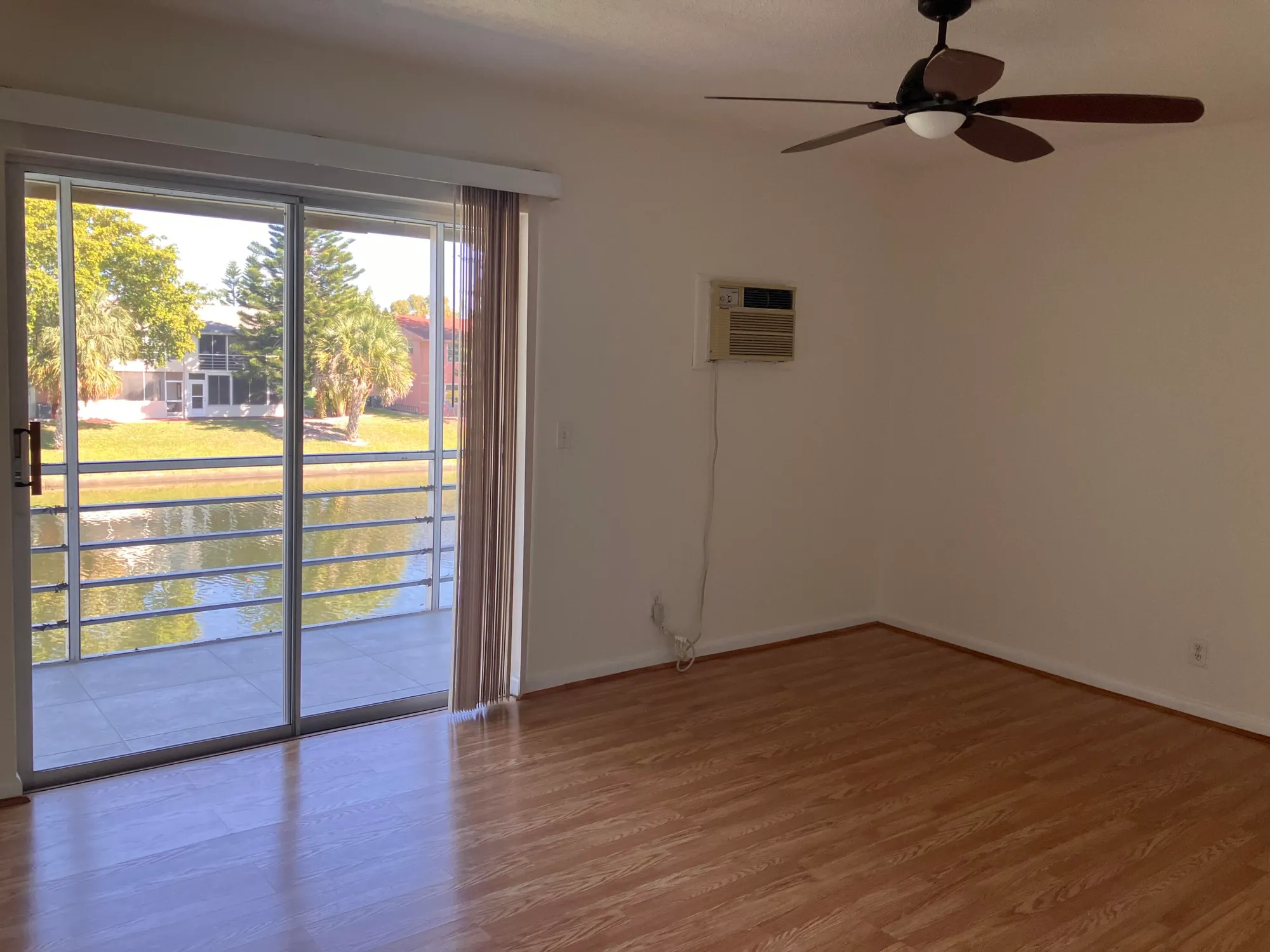 Property Slideshow image 22 of 31 | 251 dorchester k, West Palm Beach, FL, 33417