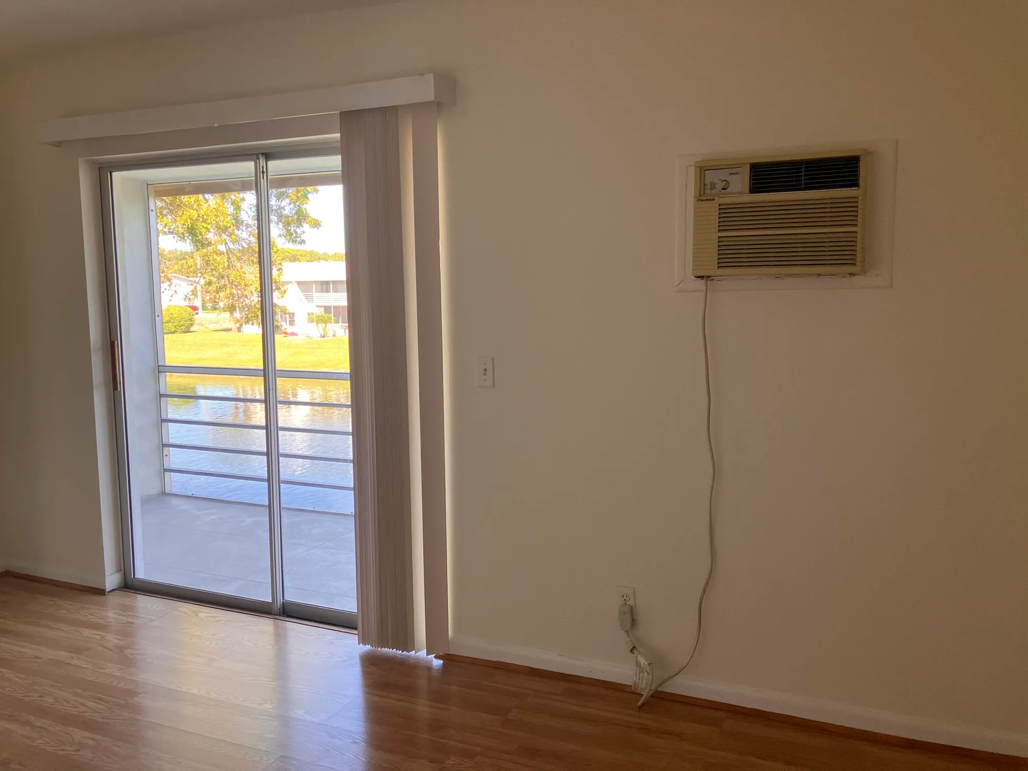 Property Slideshow image 24 of 31 | 251 dorchester k, West Palm Beach, FL, 33417