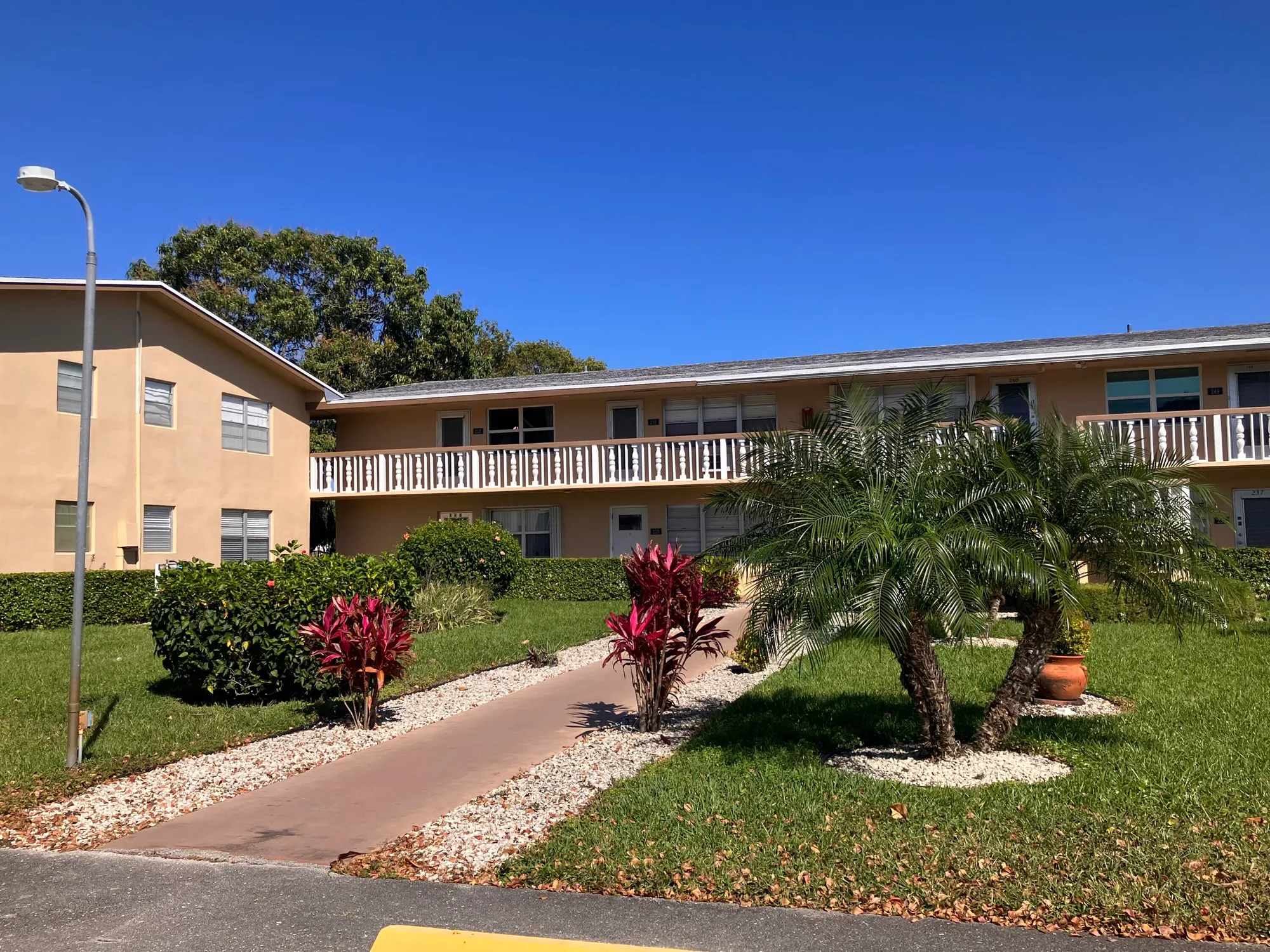 Property Slideshow image 30 of 31 | 251 dorchester k, West Palm Beach, FL, 33417