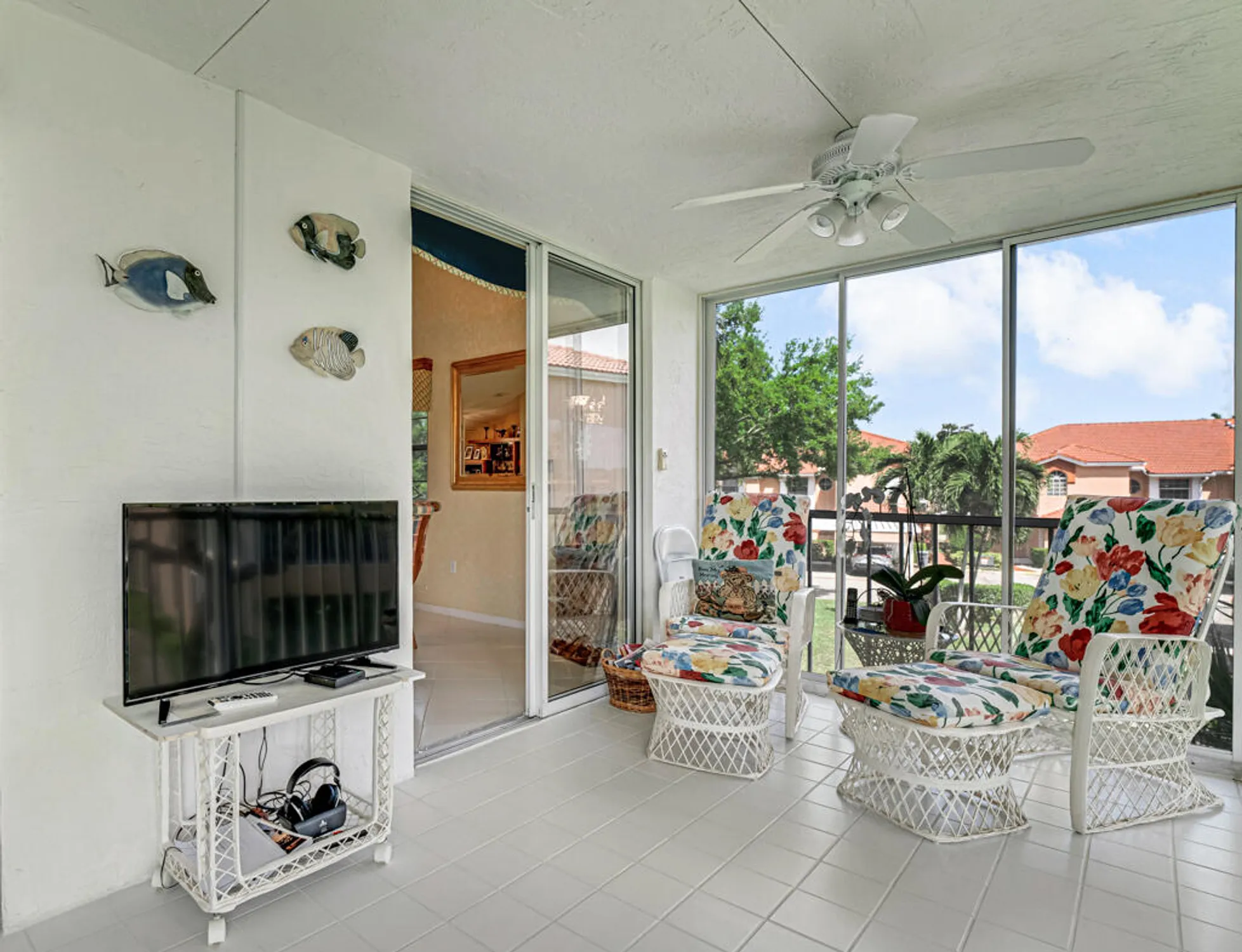 Property Slideshow image 12 of 49 | 9805 shadybrook 201 dr 201, Boynton Beach, FL, 33437