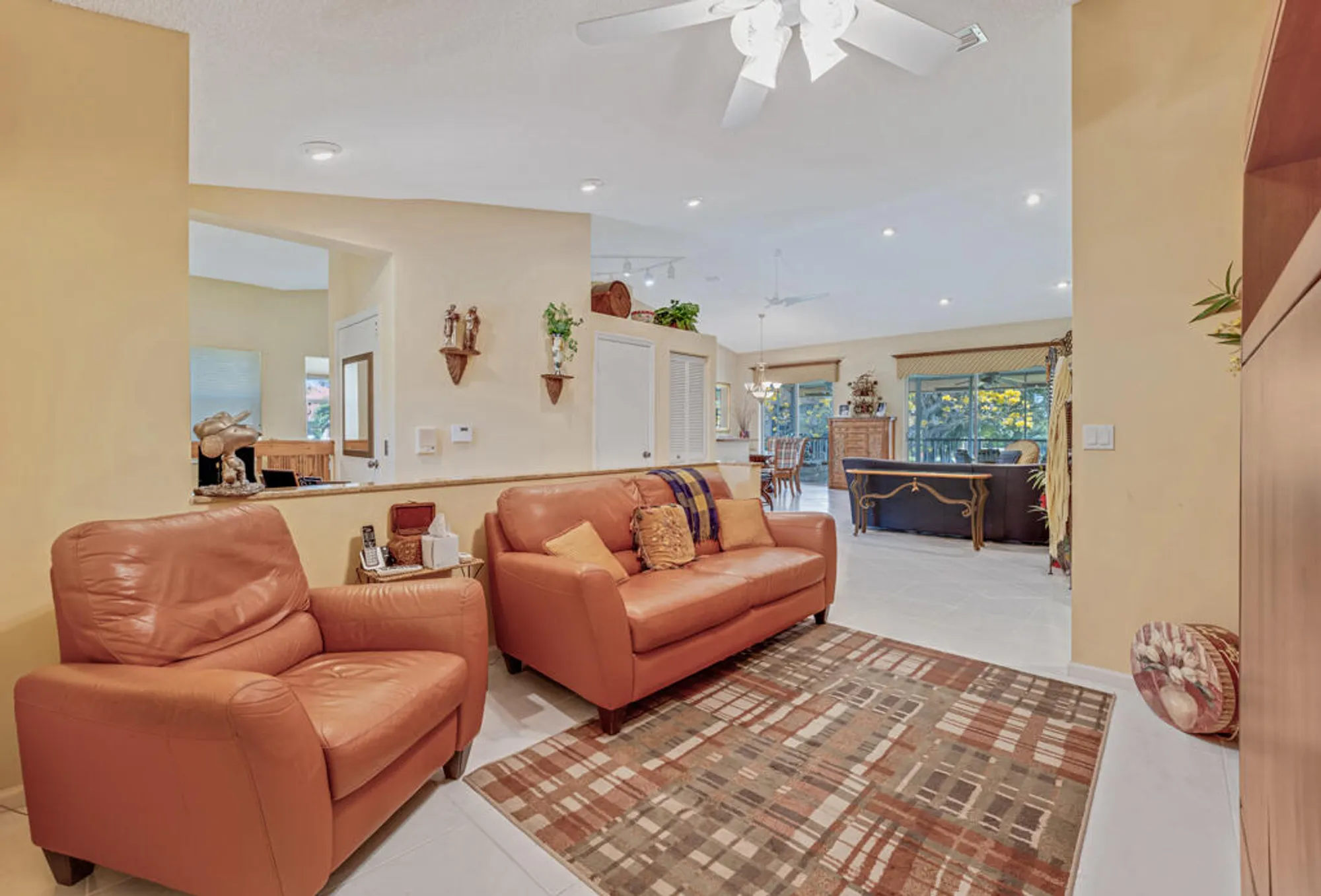 Property Slideshow image 17 of 49 | 9805 shadybrook 201 dr 201, Boynton Beach, FL, 33437