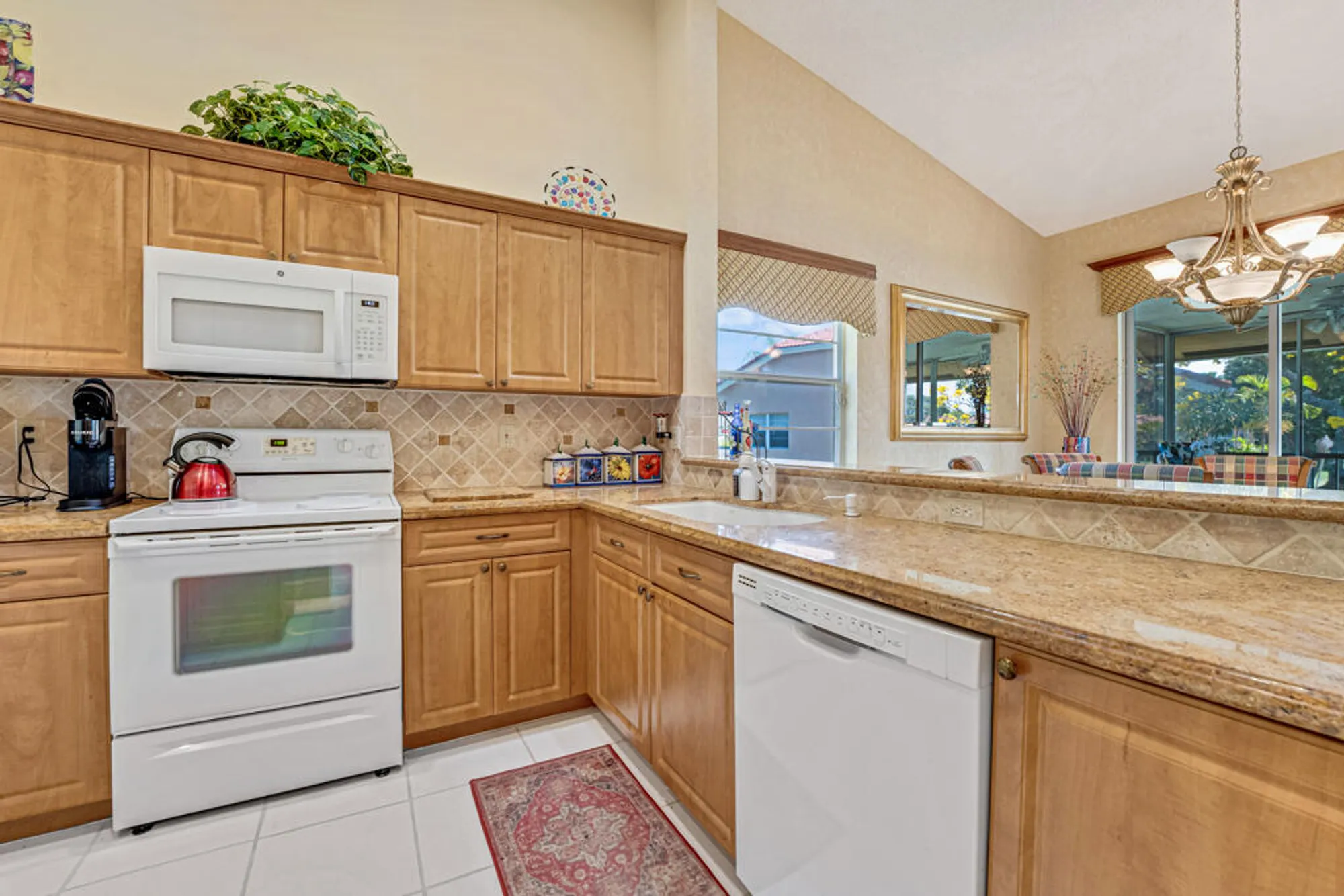 Property Slideshow image 19 of 49 | 9805 shadybrook 201 dr 201, Boynton Beach, FL, 33437
