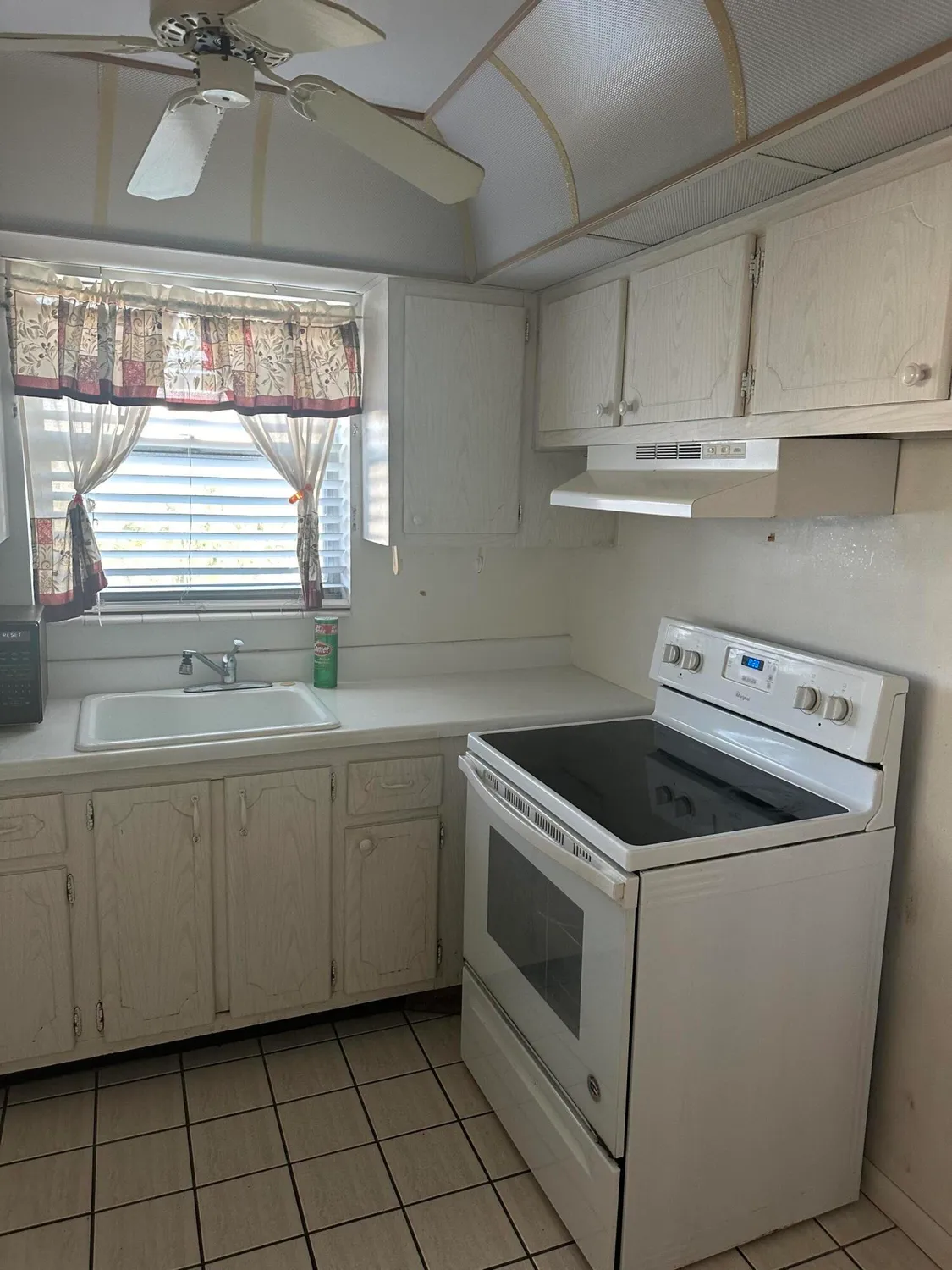 Property Slideshow image 5 of 9 | 149 windsor g, West Palm Beach, FL, 33417