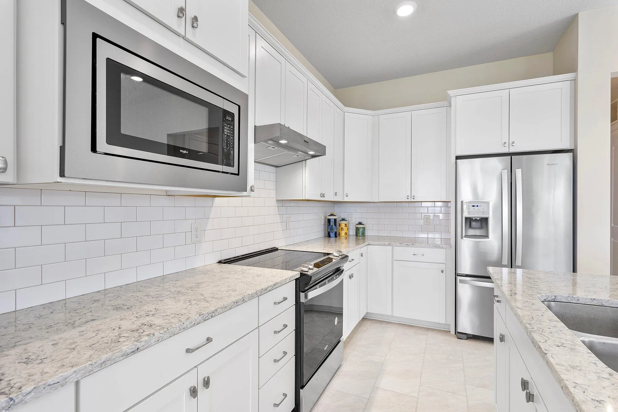 Property Slideshow image 8 of 40 | 21908 canadensis cir # 101, Boca Raton, FL, 33428