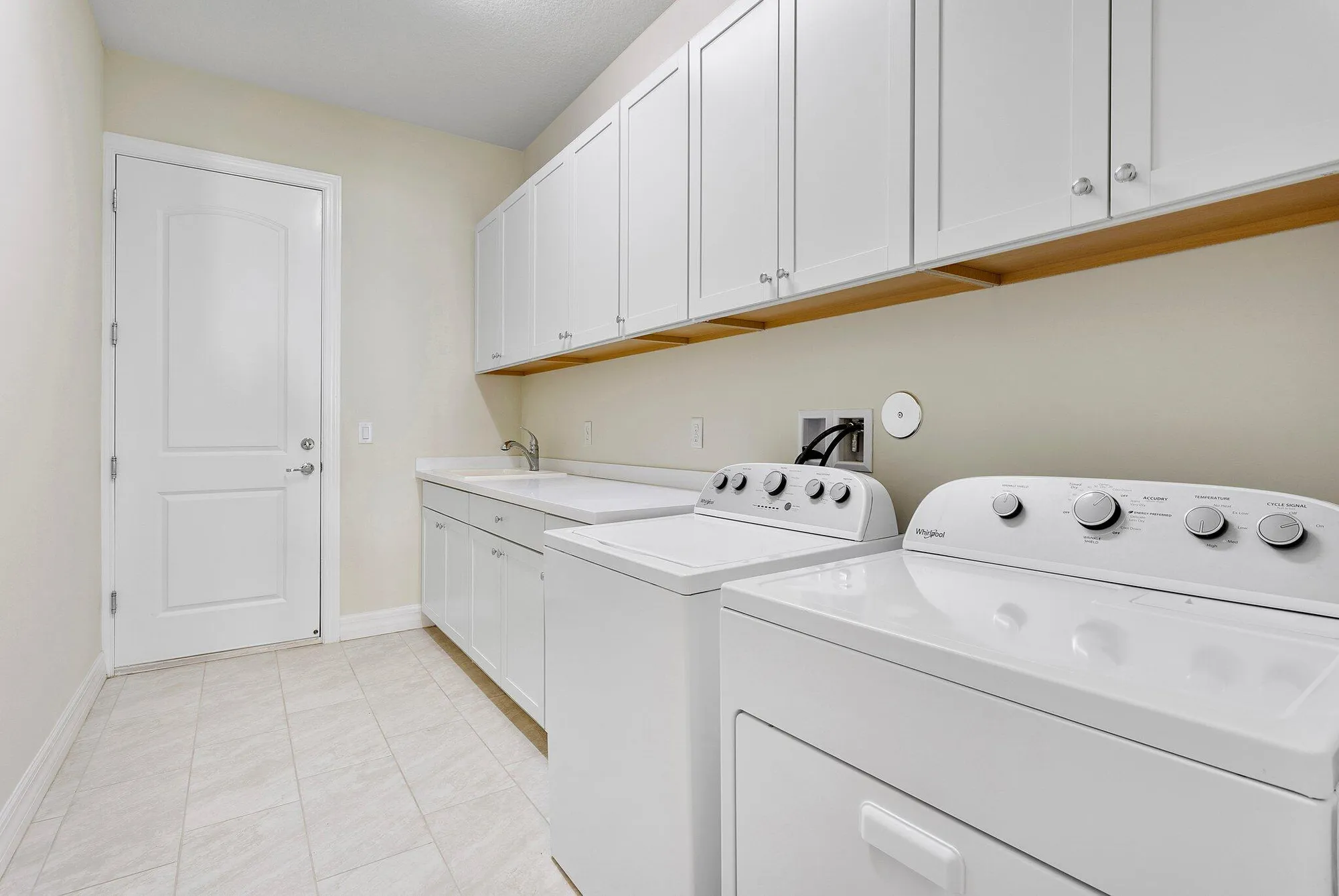 Property Slideshow image 23 of 40 | 21908 canadensis cir # 101, Boca Raton, FL, 33428