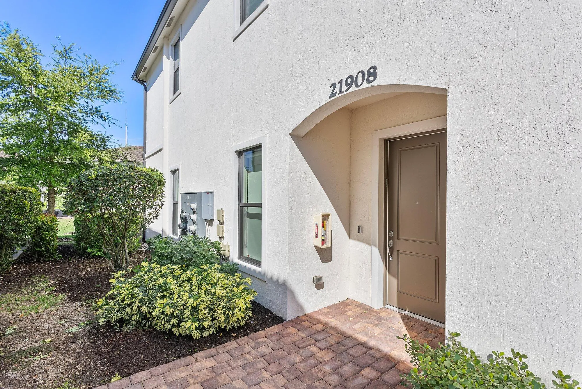 Property Slideshow image 3 of 40 | 21908 canadensis cir # 101, Boca Raton, FL, 33428