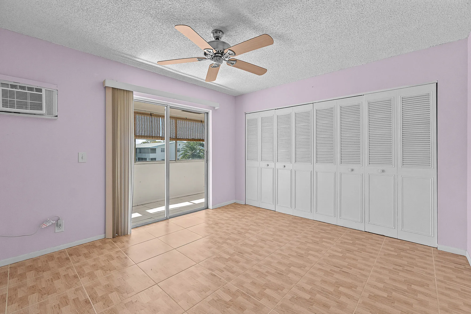 Property Slideshow image 13 of 38 | 231 dorchester j, West Palm Beach, FL, 33417