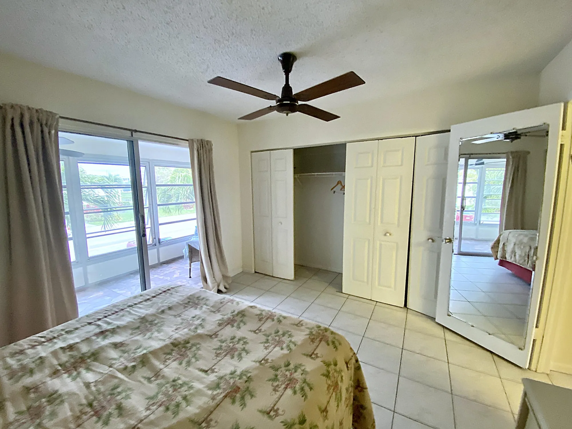 Property Slideshow image 18 of 56 | 202 oakridge m, Deerfield Beach, FL, 33442