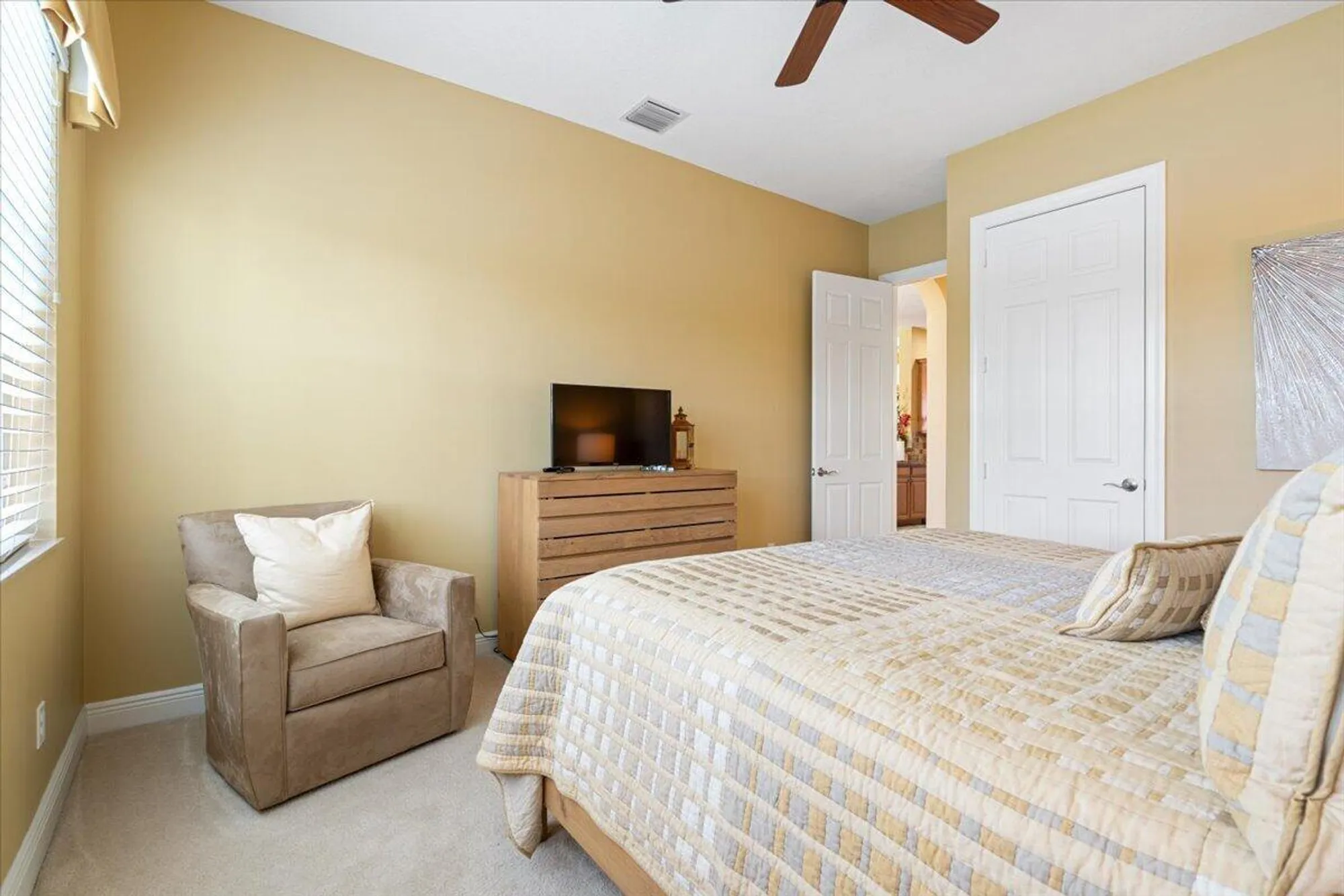 Property Slideshow image 33 of 116 | 9925 sw nuova way, Port Saint Lucie, FL, 34986