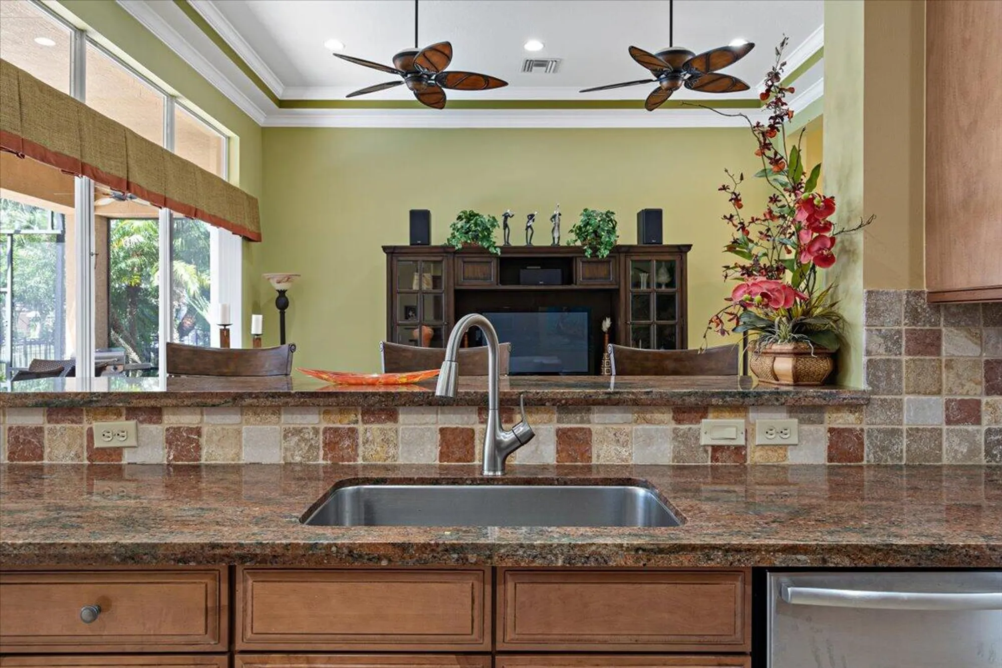 Property Slideshow image 17 of 116 | 9925 sw nuova way, Port Saint Lucie, FL, 34986