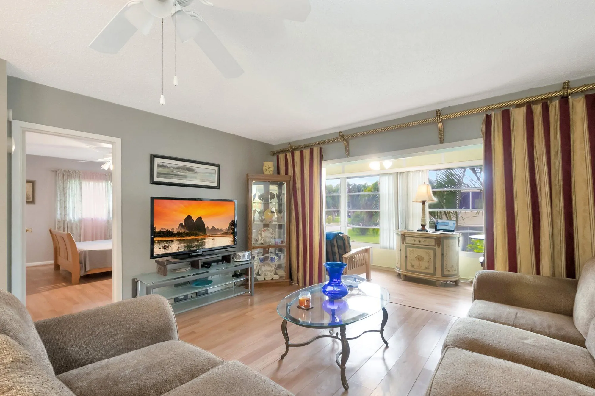 Property Slideshow image 9 of 38 | 1 abbey ln 201, Delray Beach, FL, 33446