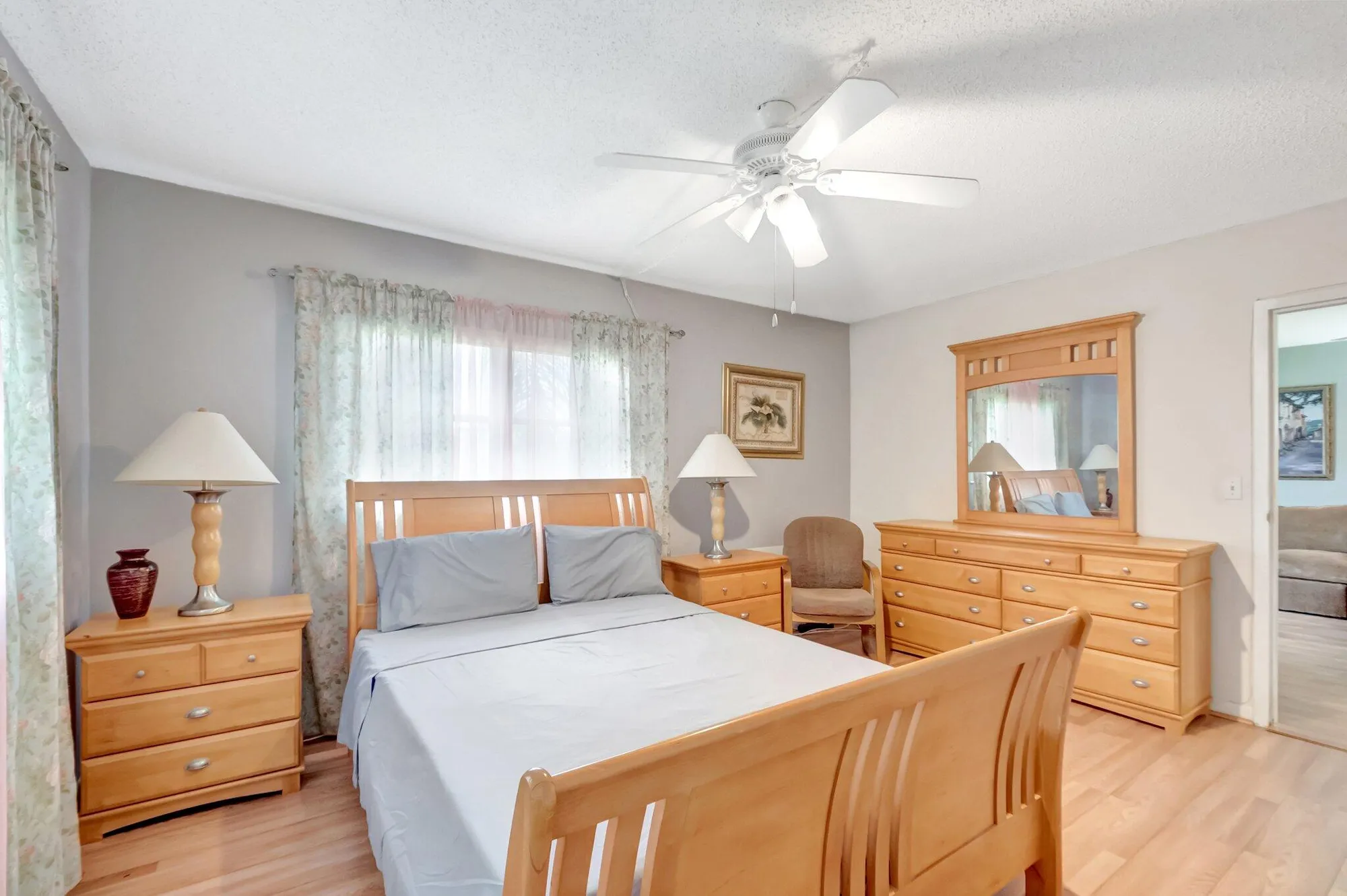 Property Slideshow image 19 of 38 | 1 abbey ln 201, Delray Beach, FL, 33446