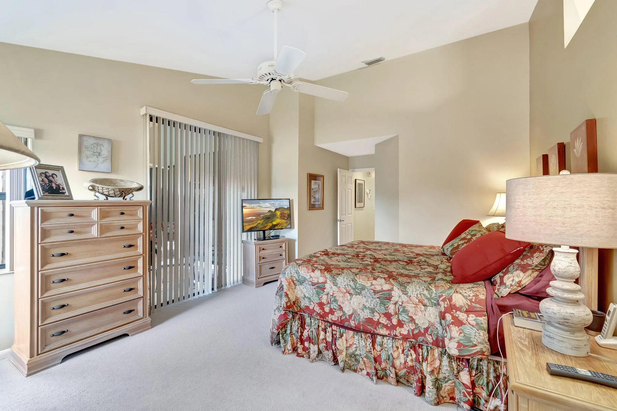 Property Slideshow image 28 of 100 | 8453 juddith ave, Boynton Beach, FL, 33472
