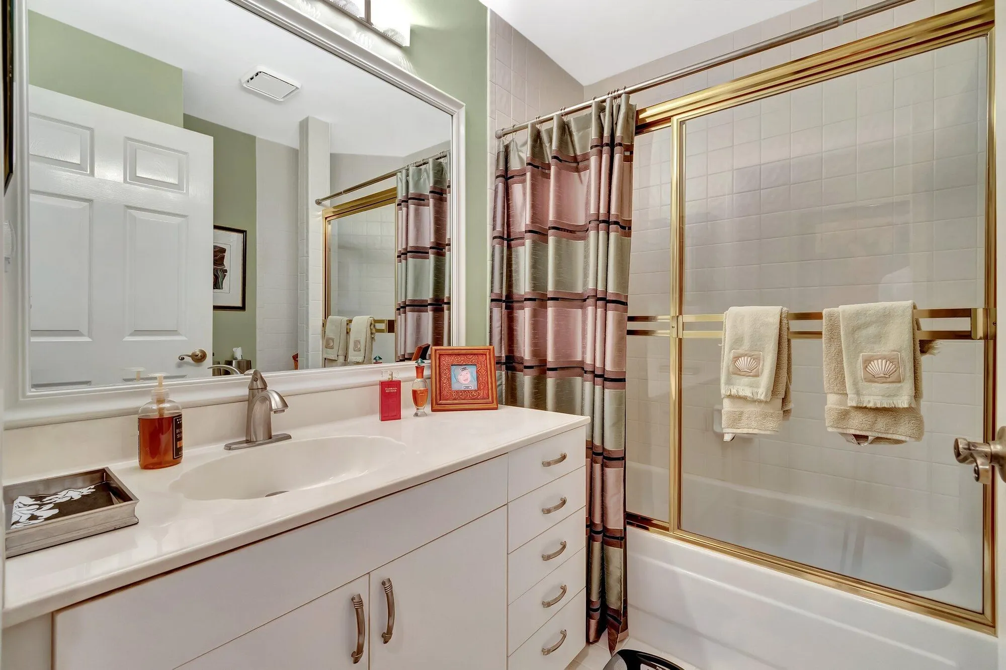 Property Slideshow image 35 of 100 | 8453 juddith ave, Boynton Beach, FL, 33472