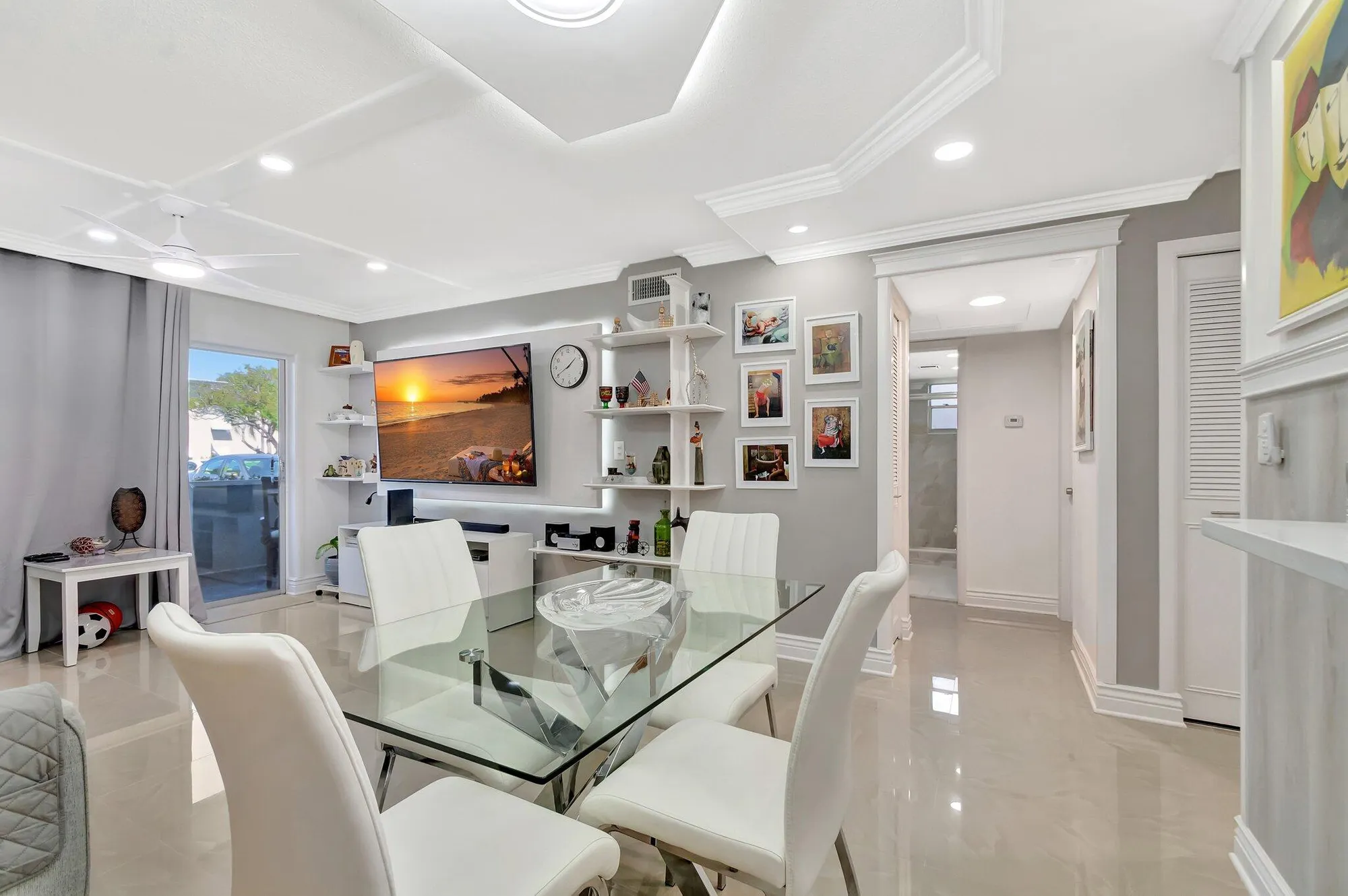 Property Slideshow image 10 of 37 | 2616 garden dr 112, Lake Worth, FL, 33461